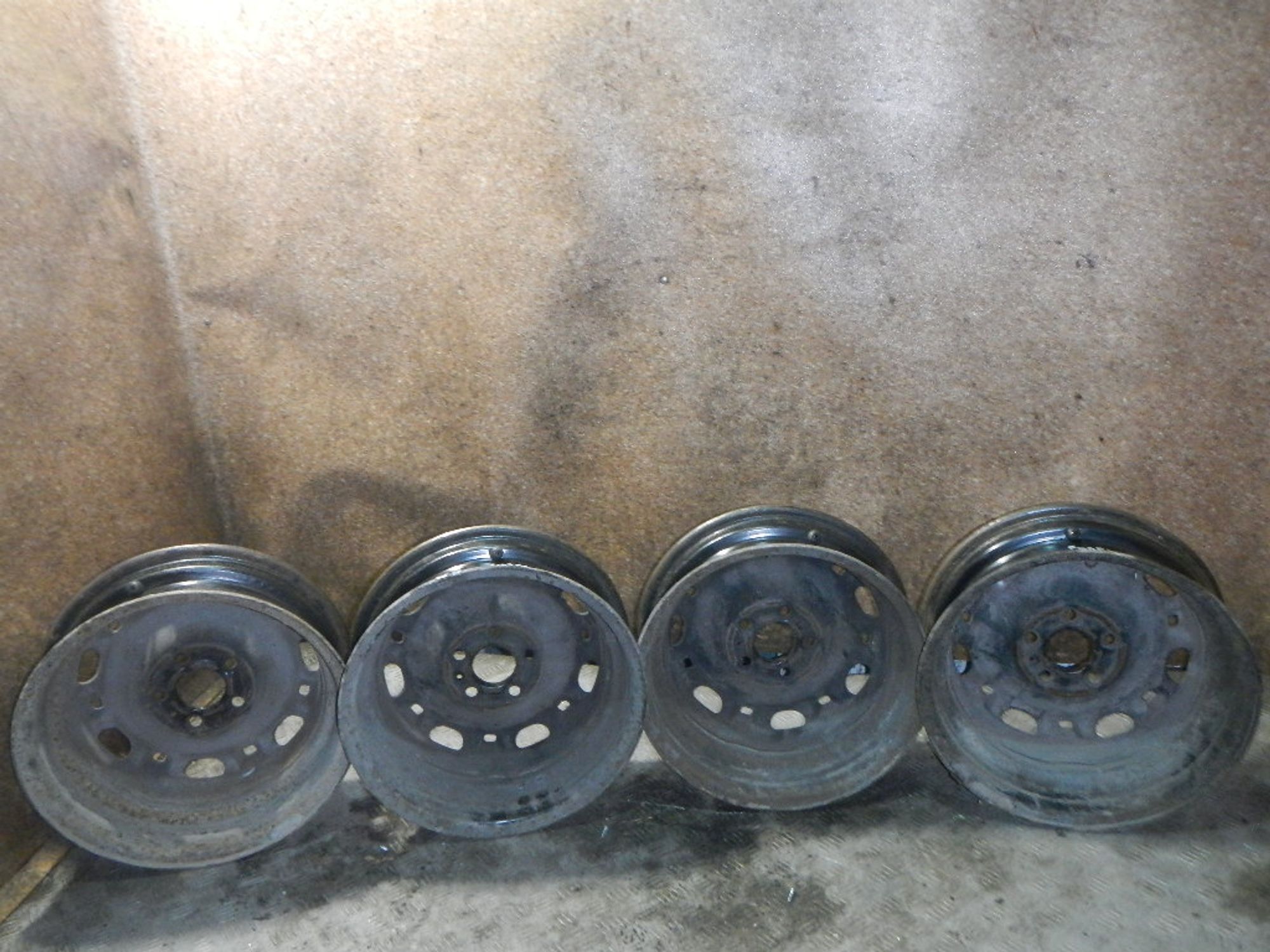 https://ycs.partsauto.market/partsauto-images/thmbs/b135e93f2d106a11df5e4386431c5e55/504c62daf469c62334e7dec1168c5265/30b14eebe0eaab43300277b90cccf824.jpg