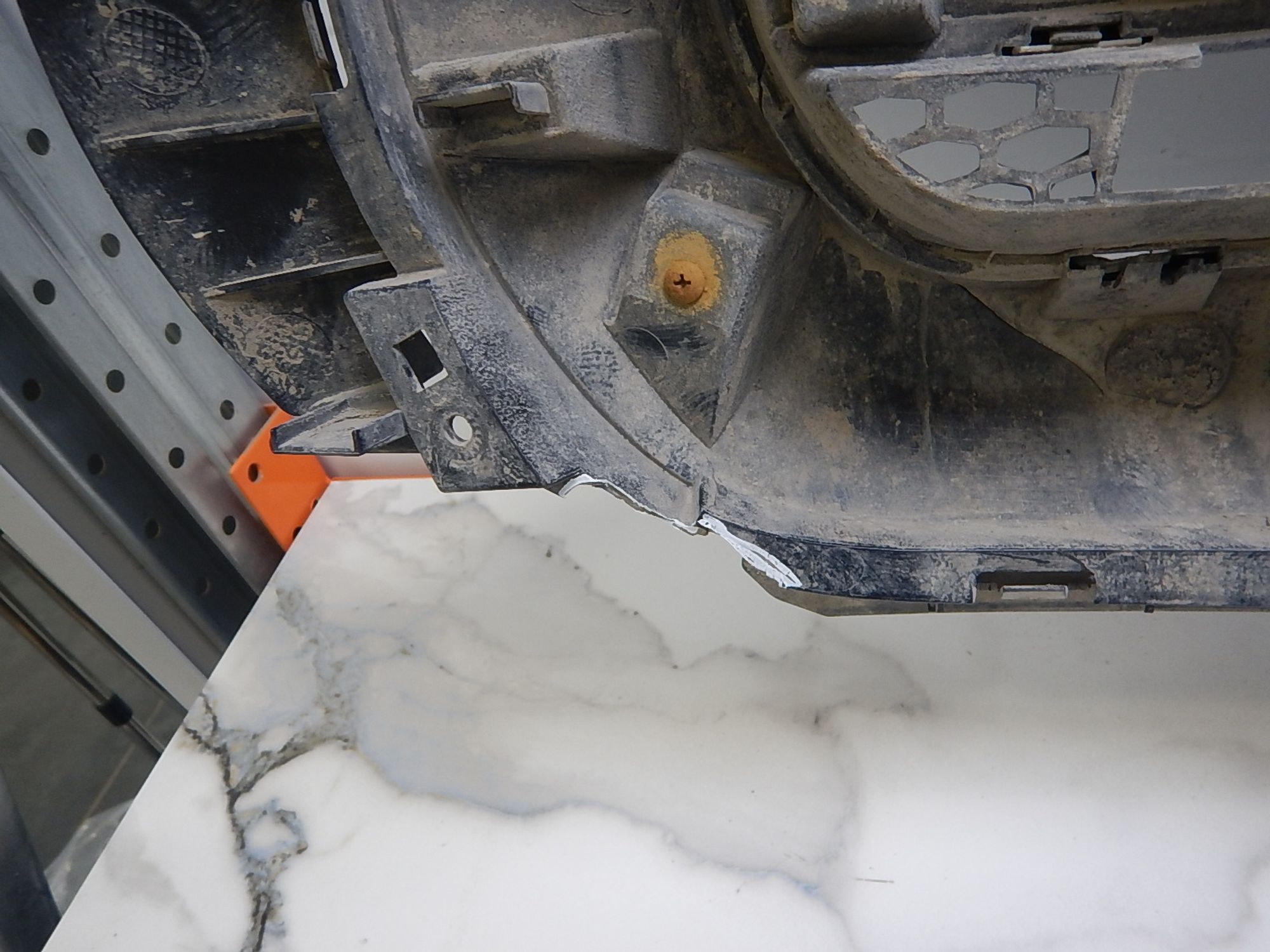 https://ycs.partsauto.market/partsauto-images/thmbs/b135e93f2d106a11df5e4386431c5e55/50682a2970b548403ecb5808644cd32c/dfa3307bb8959b093edf12b0f29250a8.jpg