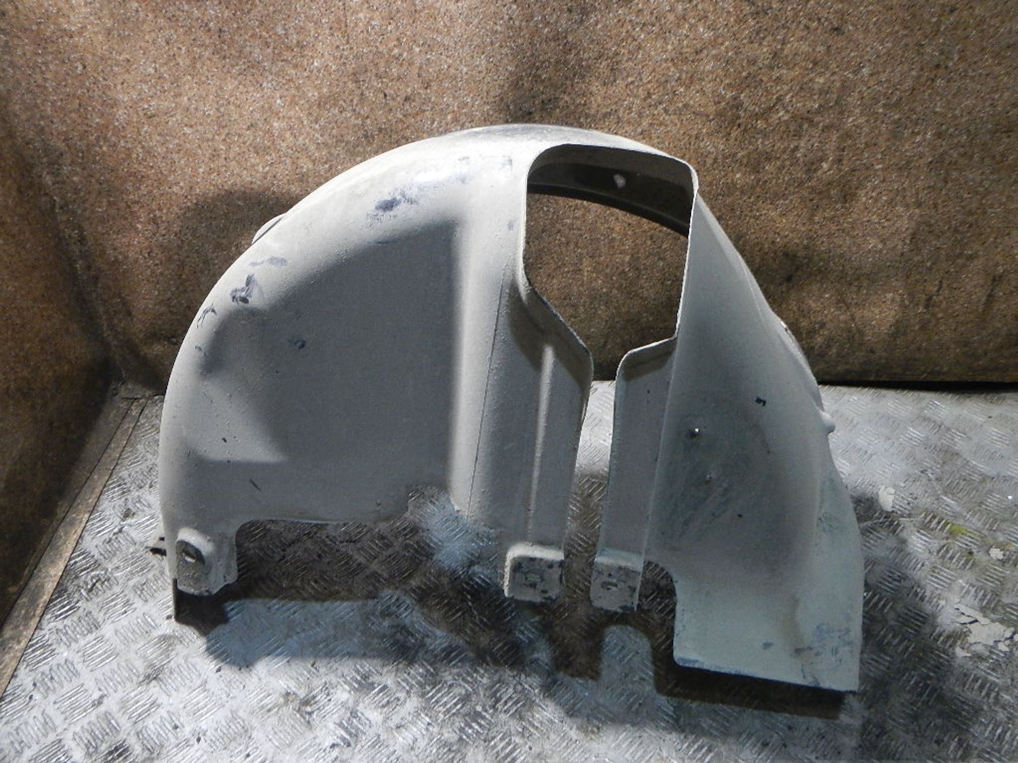 https://ycs.partsauto.market/partsauto-images/thmbs/b135e93f2d106a11df5e4386431c5e55/54b7274f19a3788be7b92203e1a54be3/5c92192946143363107f49787442e625.jpg