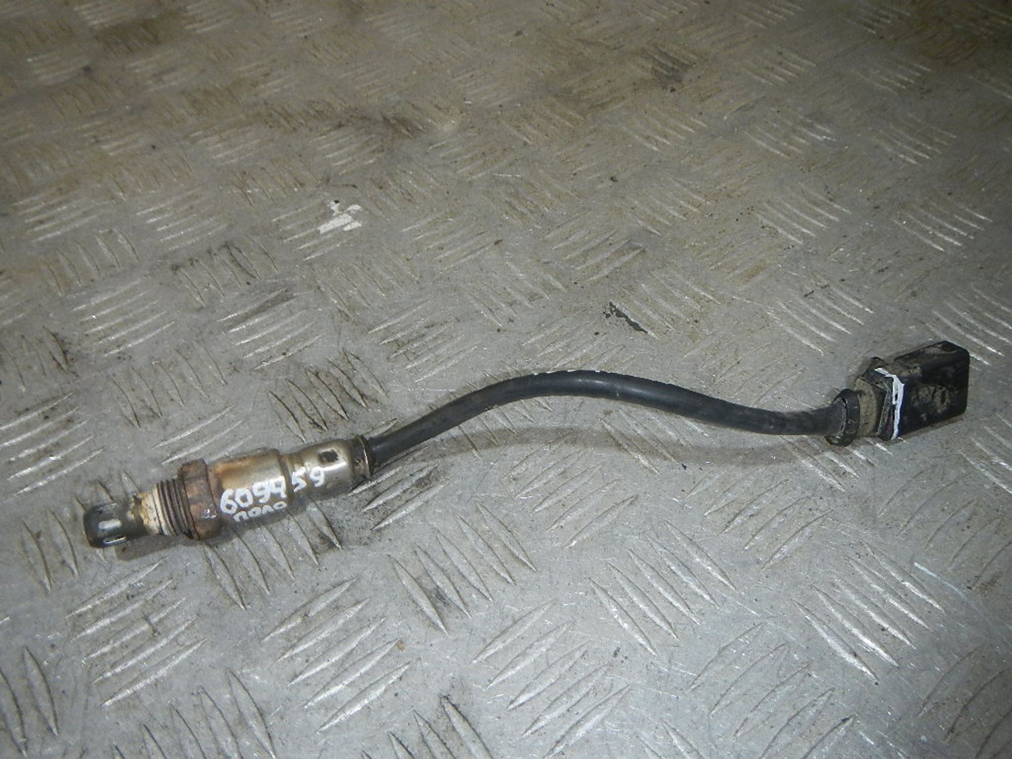 https://ycs.partsauto.market/partsauto-images/thmbs/b135e93f2d106a11df5e4386431c5e55/56b2d1ce349fc31fbc3601d7af41c085/73b1b51867d27d6d5c8bda8b086dbe8d.jpg