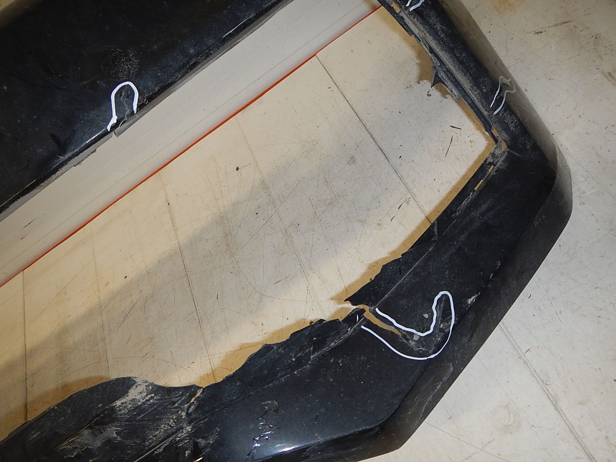 https://ycs.partsauto.market/partsauto-images/thmbs/b135e93f2d106a11df5e4386431c5e55/56c02c3b7a5197a10370ed7f17494dfe/00685f064f1481ba27ae683b6ebf3836.jpg