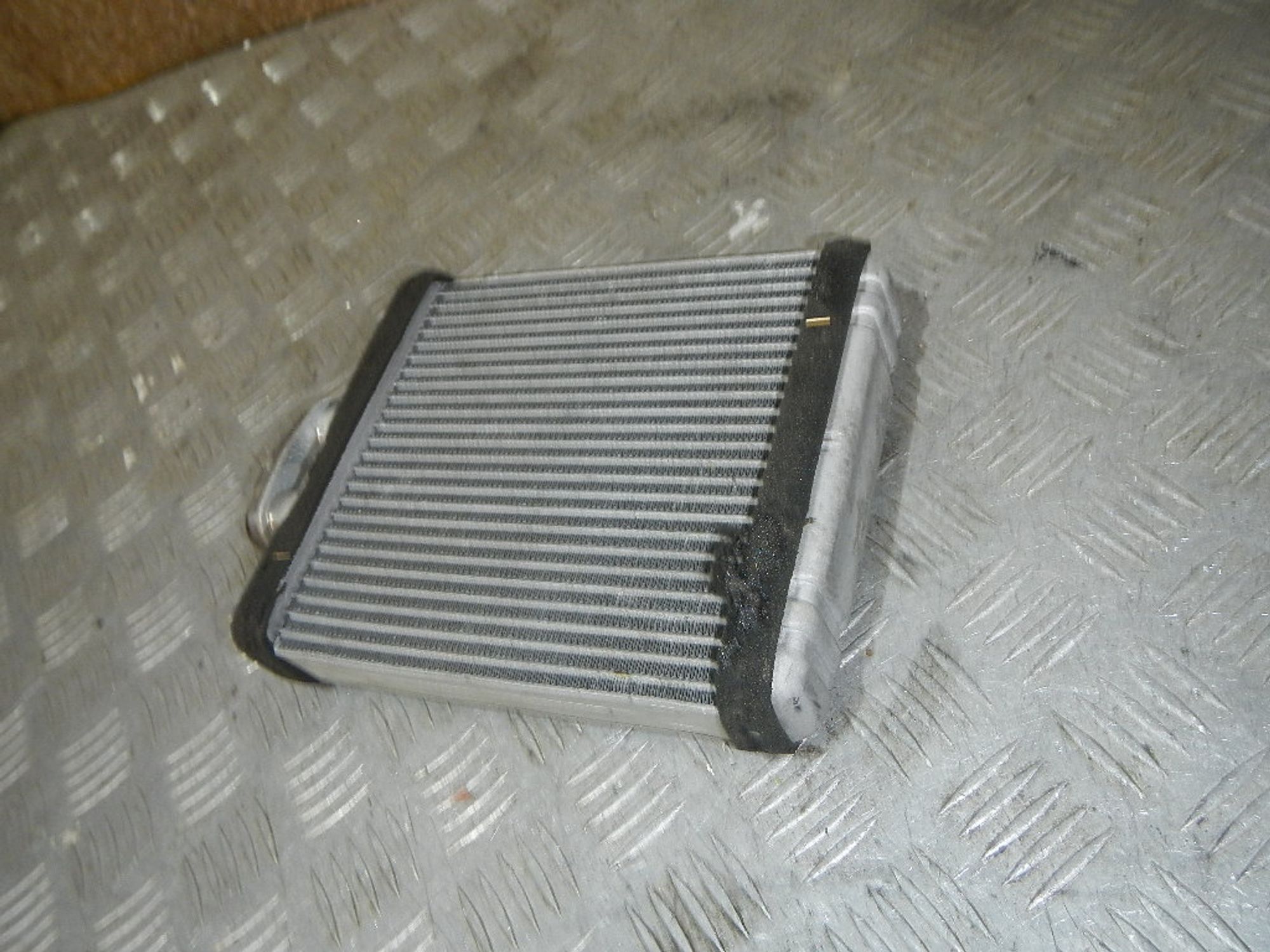 https://ycs.partsauto.market/partsauto-images/thmbs/b135e93f2d106a11df5e4386431c5e55/57067e5d252d56f28d15cc4d5d61f399/d0437acba86f0397a07930694f19eb4b.jpg