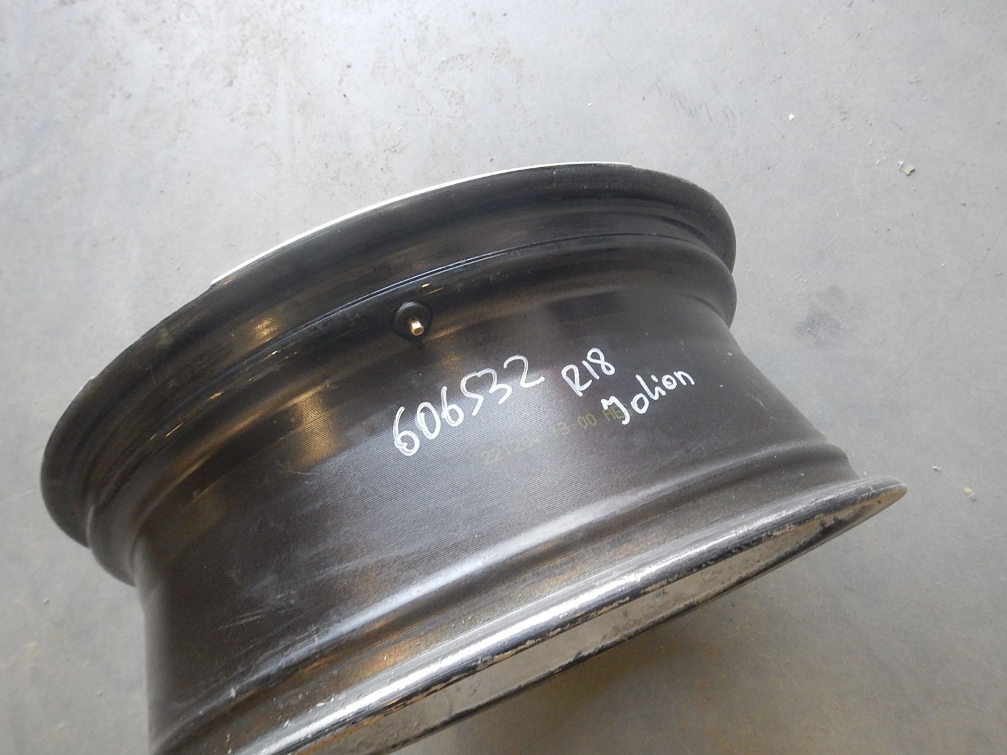 https://ycs.partsauto.market/partsauto-images/thmbs/b135e93f2d106a11df5e4386431c5e55/5aa9503753c2b135296e6846f4c68e20/5fda49c6d39b5987e8c52437ae183674.jpg
