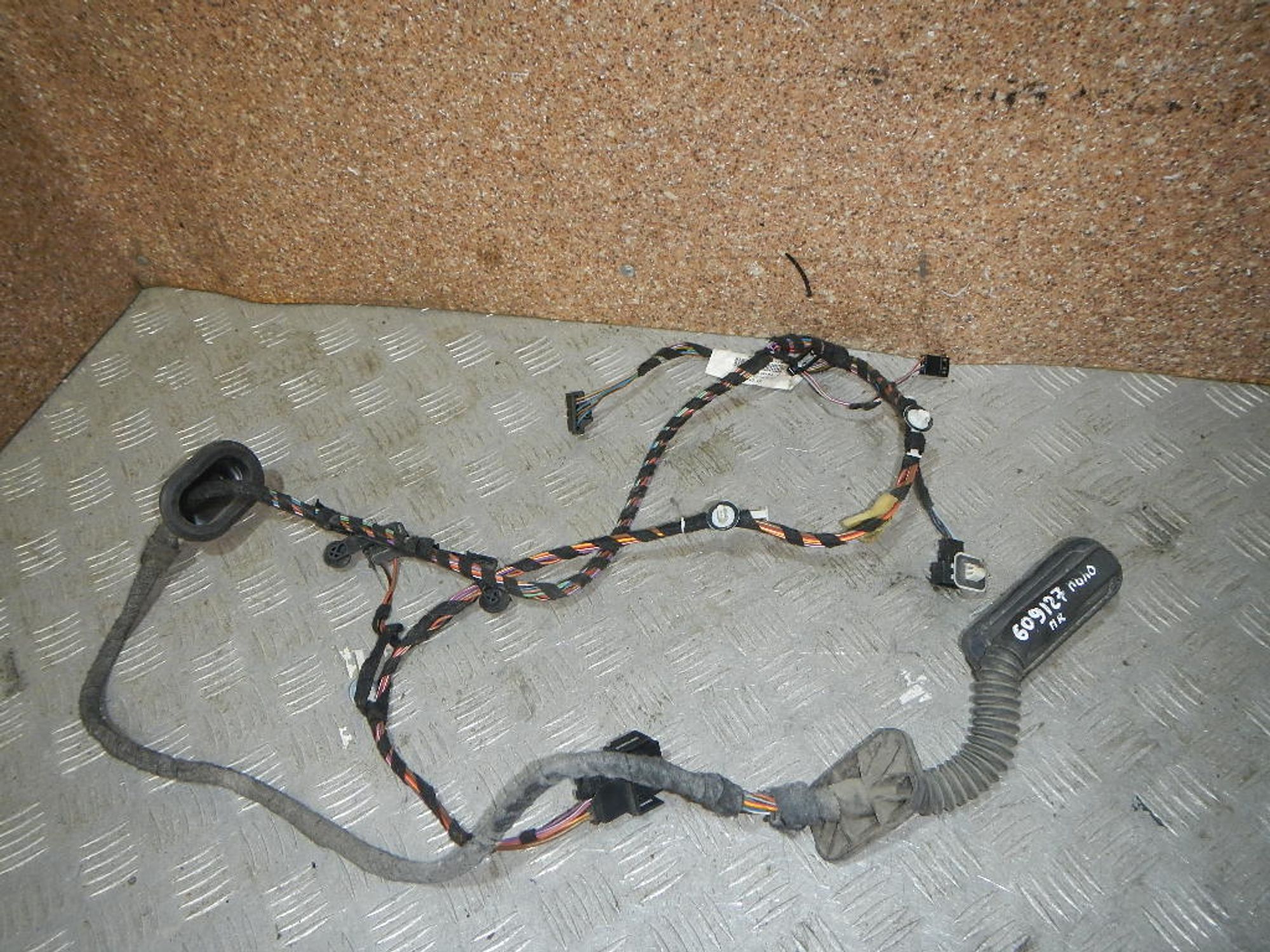 https://ycs.partsauto.market/partsauto-images/thmbs/b135e93f2d106a11df5e4386431c5e55/5b36590a63313aa407ee55977758347d/b2891addba798ef9e3bea7e773b13188.jpg
