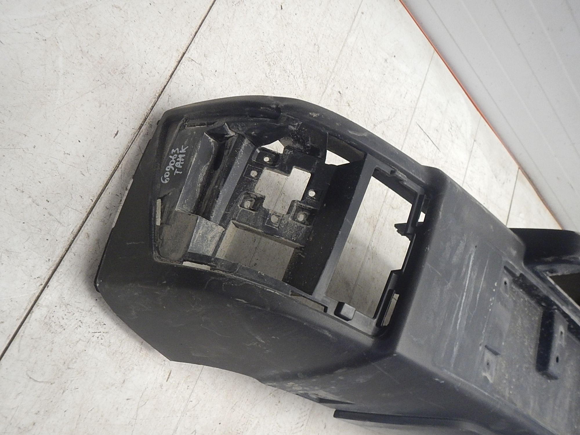 https://ycs.partsauto.market/partsauto-images/thmbs/b135e93f2d106a11df5e4386431c5e55/5e1fcefe68bd10f8812abcd2a6503bf5/72de46ca282acd3d4f7577e6ad8a8d55.jpg