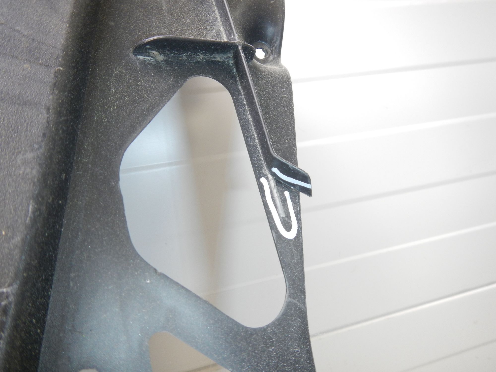 https://ycs.partsauto.market/partsauto-images/thmbs/b135e93f2d106a11df5e4386431c5e55/63691100f2b28021e534a09bd75949b5/9e66a0fdff858f5855f28ea7f241ec08.jpg