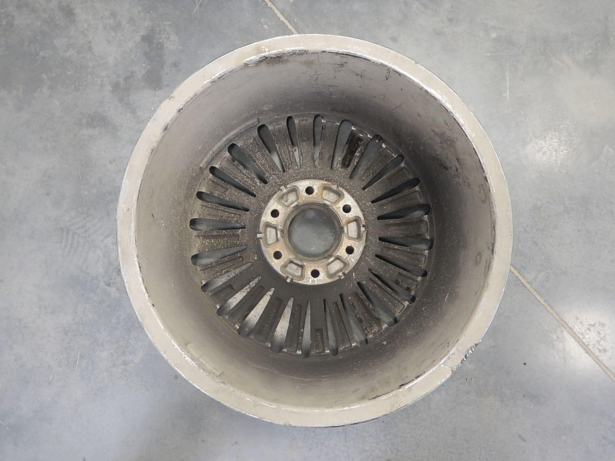 https://ycs.partsauto.market/partsauto-images/thmbs/b135e93f2d106a11df5e4386431c5e55/65fe805fed03f3ce286695a2b51c37a3/0003f6dbb09118d9767ef50c74ff965c.jpg