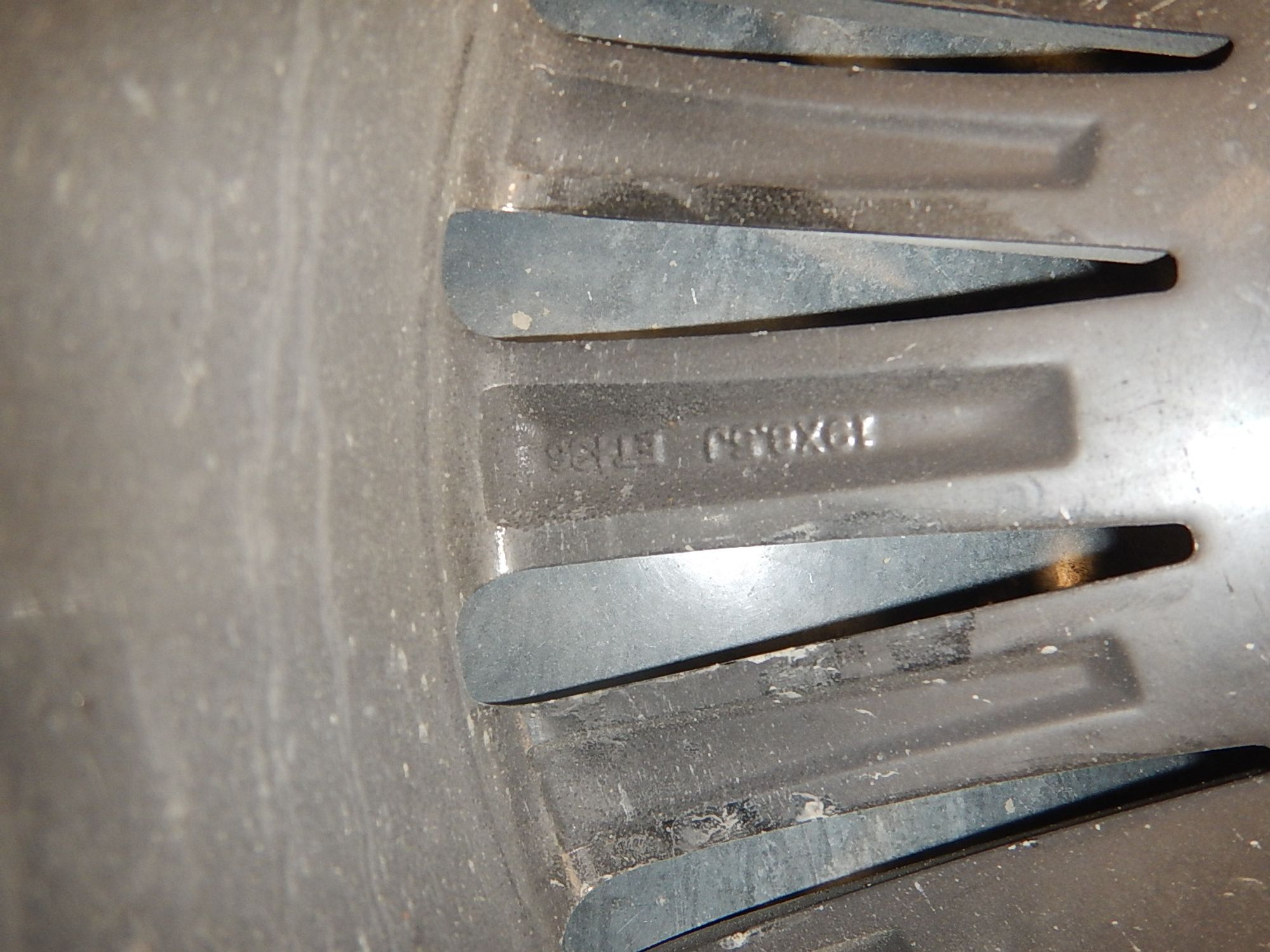 https://ycs.partsauto.market/partsauto-images/thmbs/b135e93f2d106a11df5e4386431c5e55/65fe805fed03f3ce286695a2b51c37a3/2873325884b580b03b80b8e9267663f1.jpg