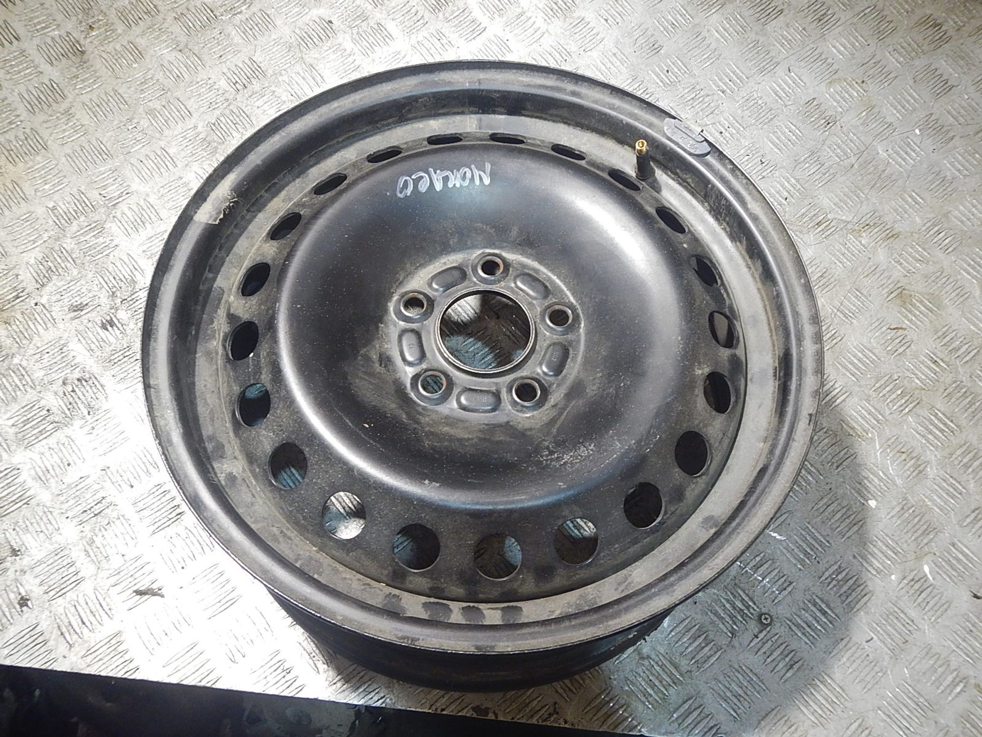 https://ycs.partsauto.market/partsauto-images/thmbs/b135e93f2d106a11df5e4386431c5e55/6607b22118123c04df14c0f0e9921fb9/1dcb3d3648cf8f94e901823001407d8b.jpg