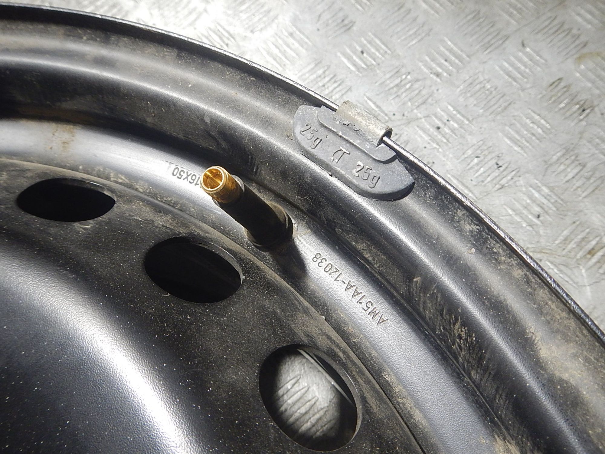 https://ycs.partsauto.market/partsauto-images/thmbs/b135e93f2d106a11df5e4386431c5e55/6607b22118123c04df14c0f0e9921fb9/44effc5afb3efc781d314ff90dbde728.jpg
