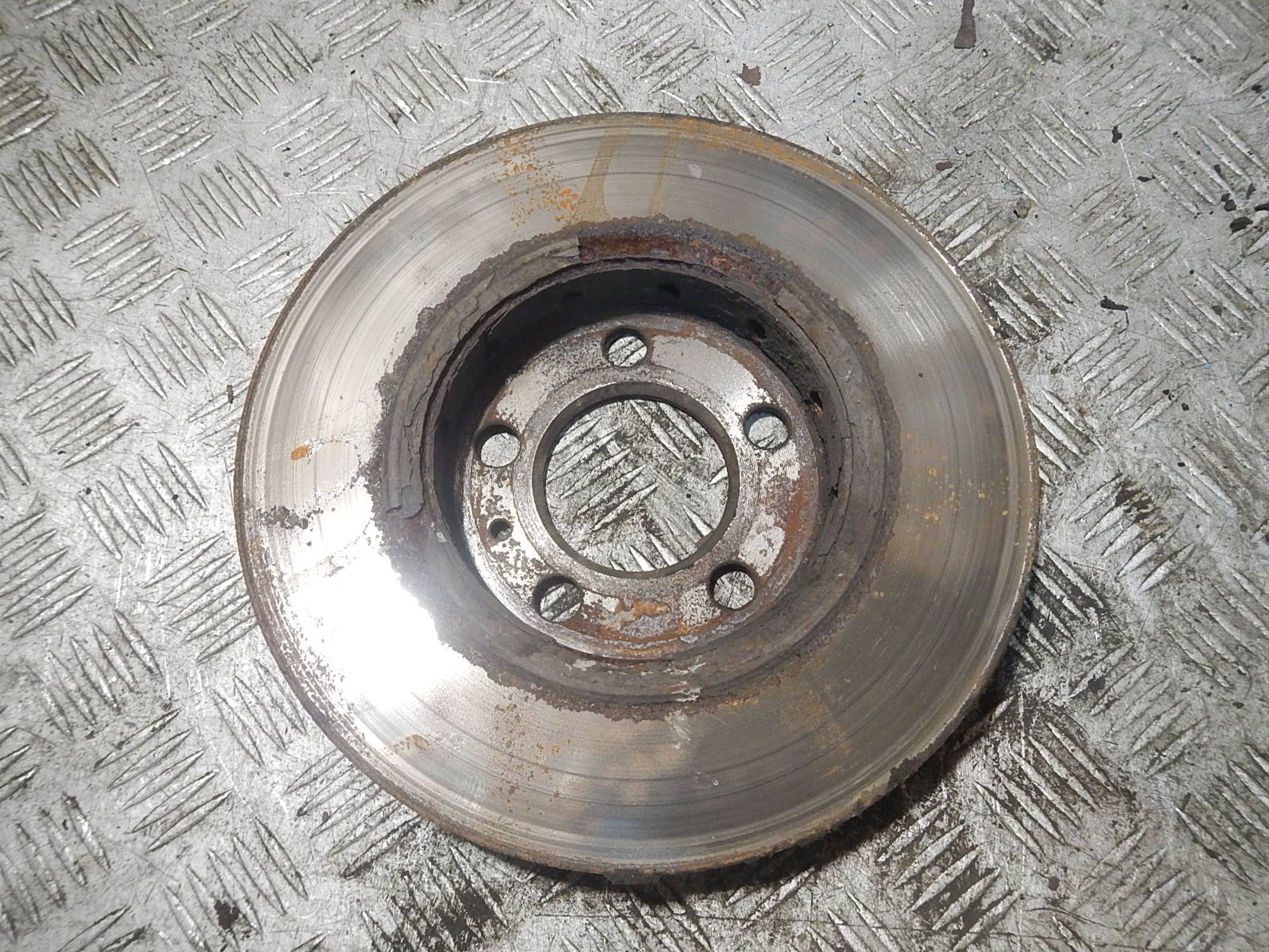 https://ycs.partsauto.market/partsauto-images/thmbs/b135e93f2d106a11df5e4386431c5e55/66dc6a26d052fc33ae813325027c3521/c1870bb53e05e91f00f5dd90720f9f4e.jpg