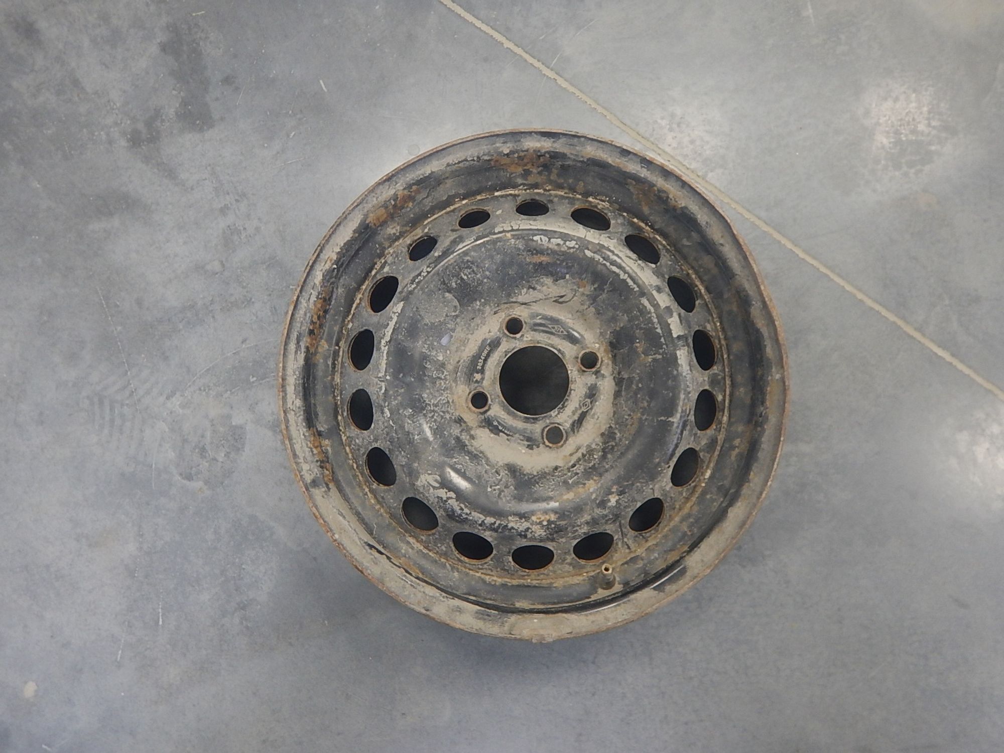 https://ycs.partsauto.market/partsauto-images/thmbs/b135e93f2d106a11df5e4386431c5e55/69f64a1ae14de9347ee6e2156bd4b7cc/5695e407943d70b0dd0b037403aa46b5.jpg