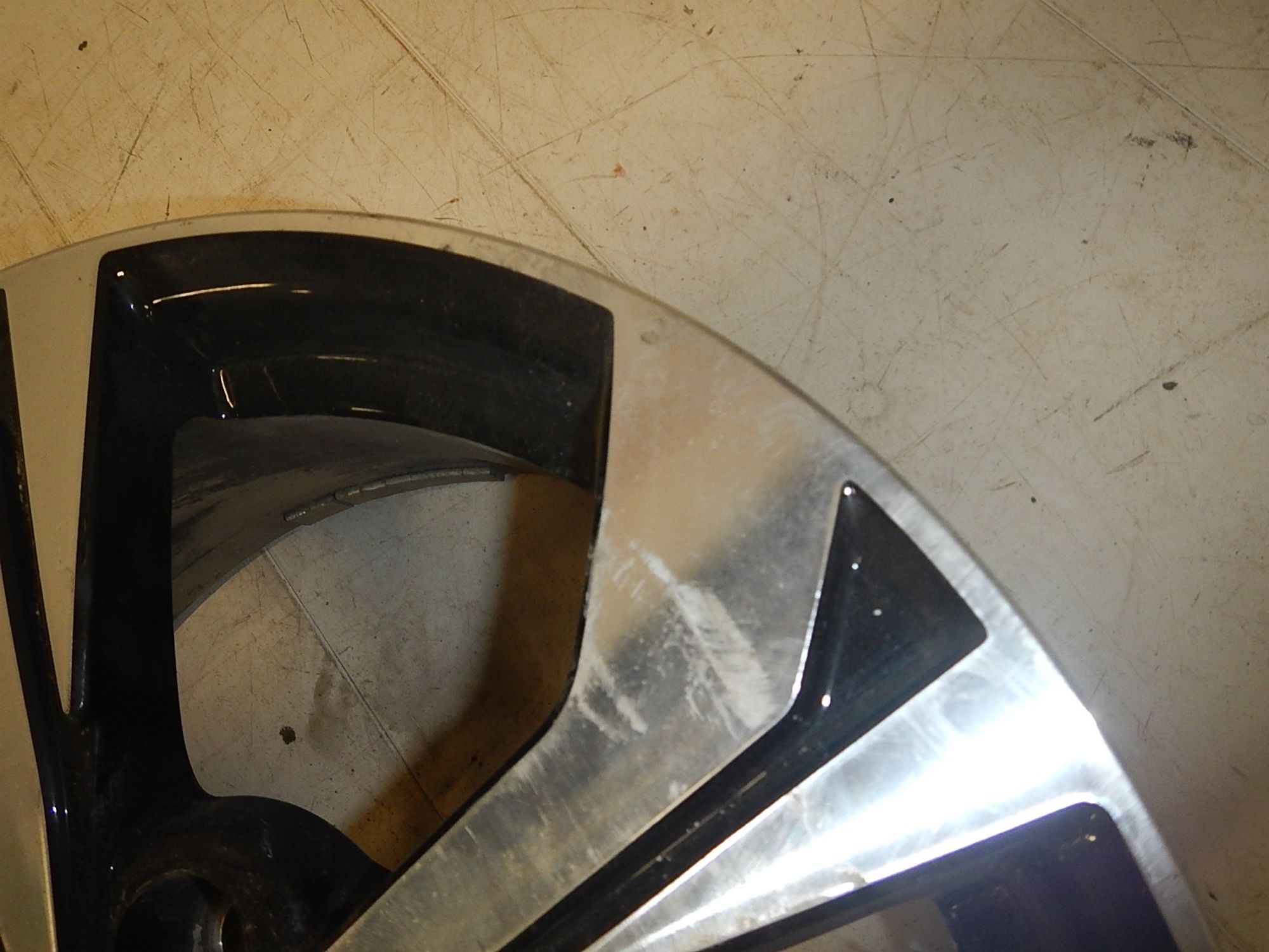 https://ycs.partsauto.market/partsauto-images/thmbs/b135e93f2d106a11df5e4386431c5e55/6a3a7850e5d4bc15a7aaf80ca593c243/4b42f1bc7b6918d01f533023333b093e.jpg