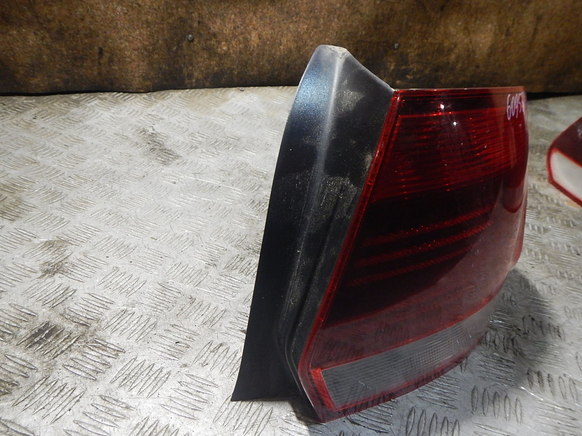 https://ycs.partsauto.market/partsauto-images/thmbs/b135e93f2d106a11df5e4386431c5e55/6ae16909538ee3f9955ac76273b7df9b/81e8ba3b14a5ade3247ff6267df9a6c7.jpg
