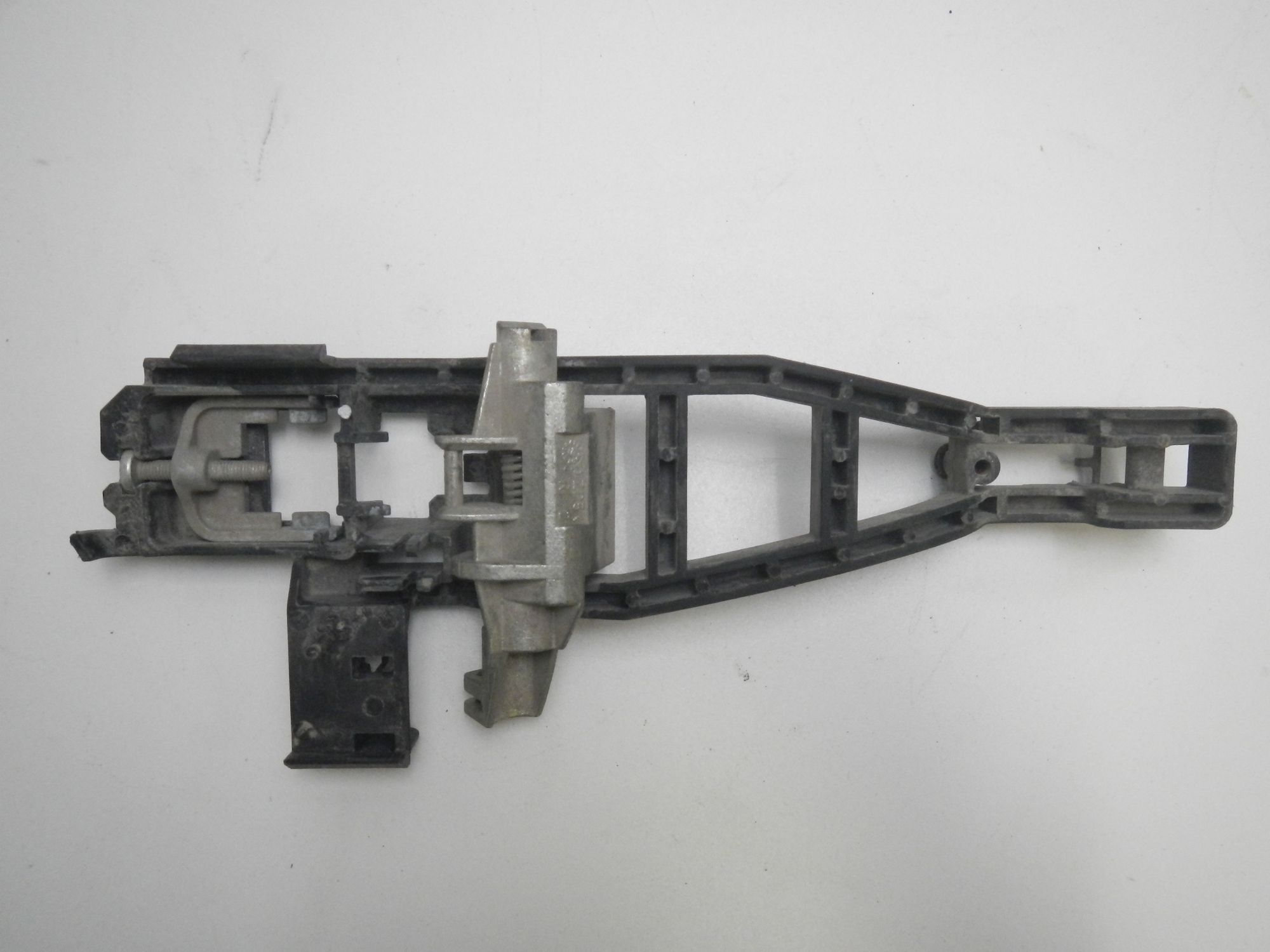 https://ycs.partsauto.market/partsauto-images/thmbs/b135e93f2d106a11df5e4386431c5e55/71e6f005a1b305ff0844c377a5d1a00b/aa78c3d9582b236f5b42e8b45cc1e9ab.jpg