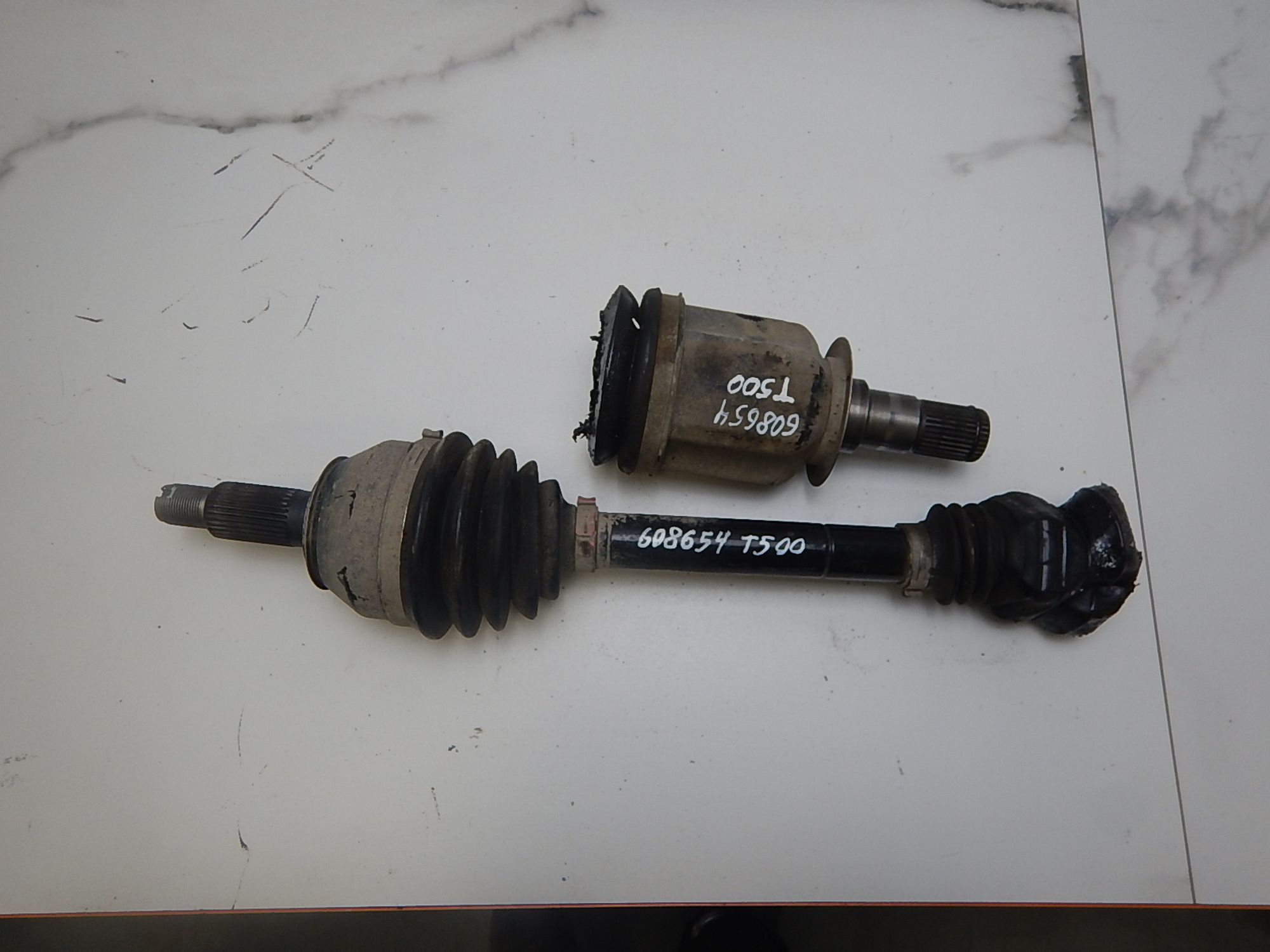 https://ycs.partsauto.market/partsauto-images/thmbs/b135e93f2d106a11df5e4386431c5e55/7387b4739b5cab94dea0da8cd72c2195/fd33869ac14ca003b3b97c528718d476.jpg