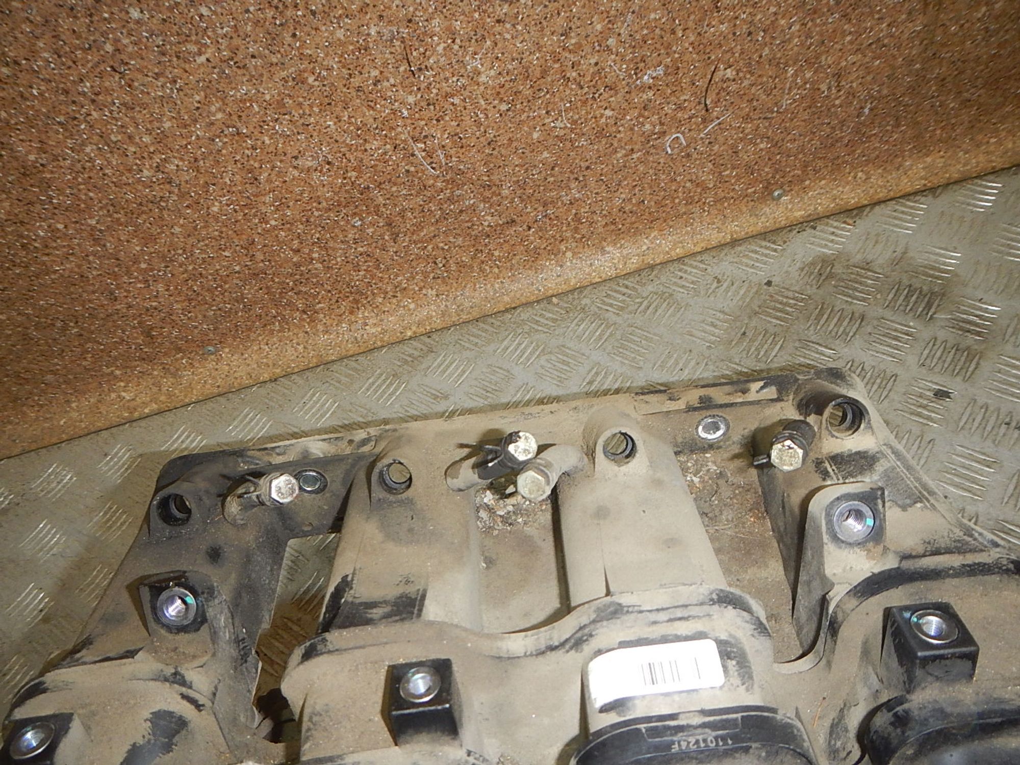 https://ycs.partsauto.market/partsauto-images/thmbs/b135e93f2d106a11df5e4386431c5e55/746f0fa743459bb8b5d449700fdfa967/efb8fa982daac3bc7a0aa217f8d9fd5a.jpg