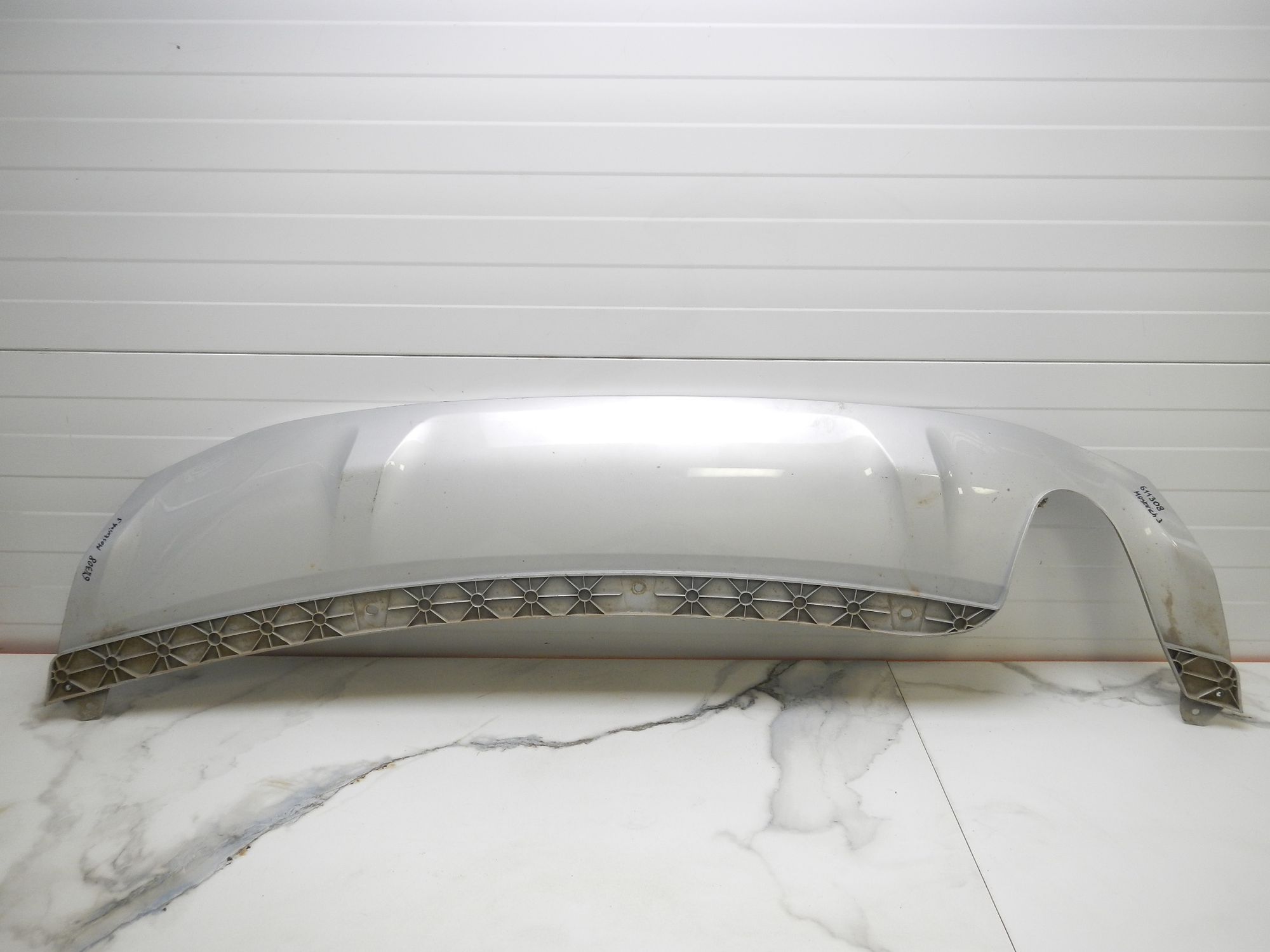 https://ycs.partsauto.market/partsauto-images/thmbs/b135e93f2d106a11df5e4386431c5e55/767de9e58c77f98c888e495c443e8848/1b3934c5be8b922d24211e75eb163a44.jpg