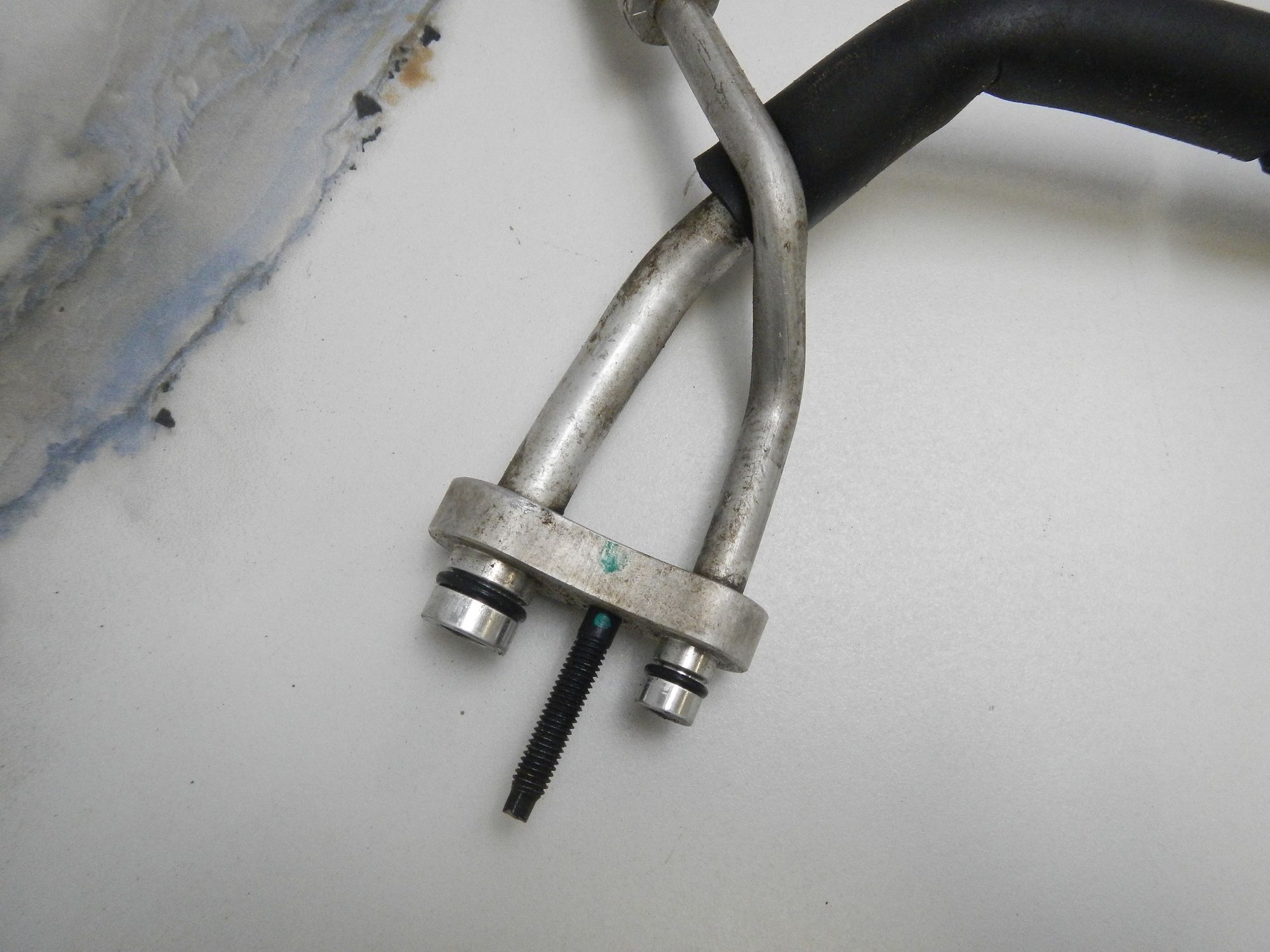 https://ycs.partsauto.market/partsauto-images/thmbs/b135e93f2d106a11df5e4386431c5e55/7811d95dfa43bb7b83cbb6f24790f3a3/07bab3b6000440abb51fe83ec471e404.jpg