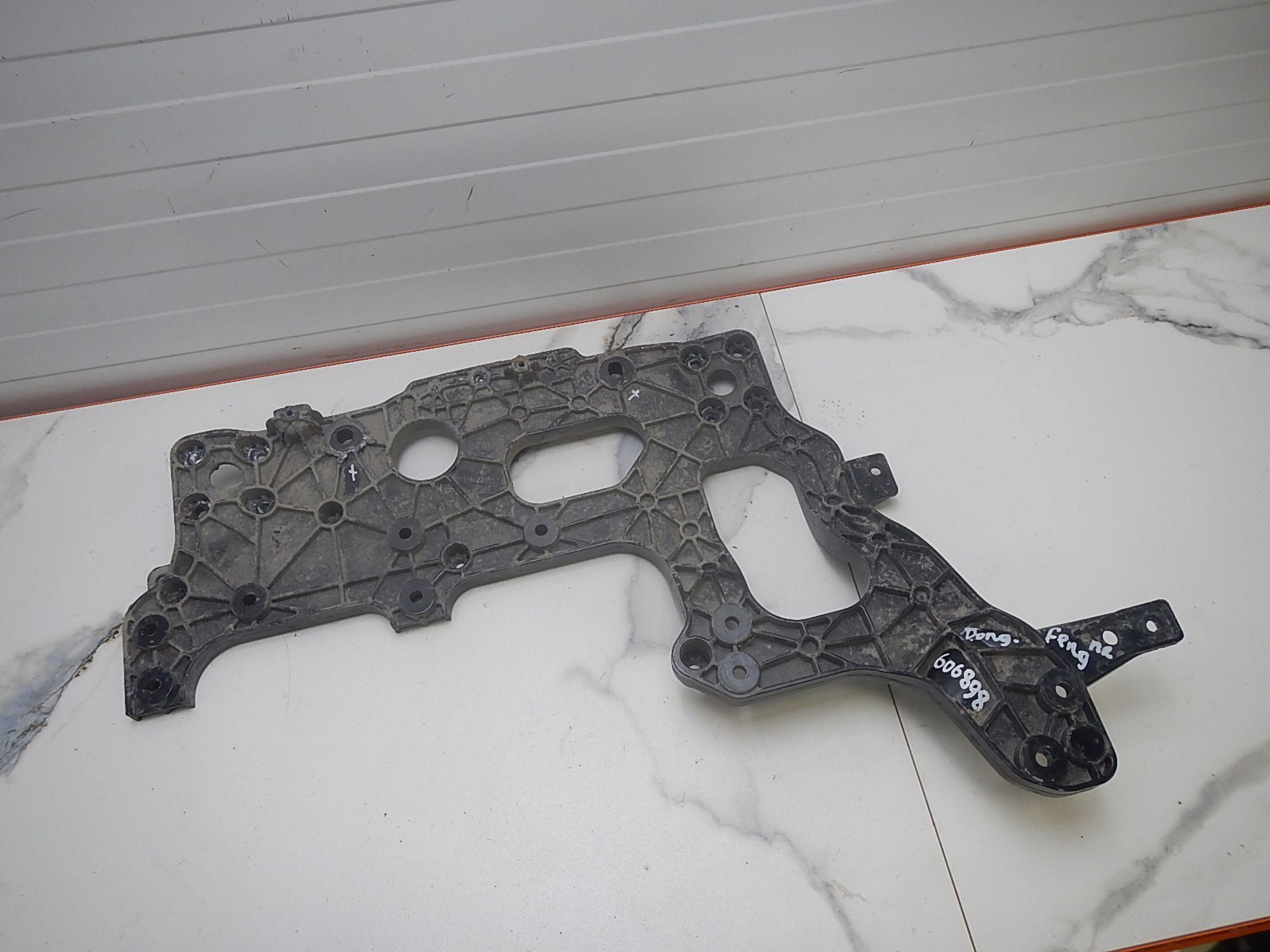 https://ycs.partsauto.market/partsauto-images/thmbs/b135e93f2d106a11df5e4386431c5e55/7d3c60adeb1eb04d6bc5b4de1aa4ac19/0ac714763de8d8cfebc15be54f9c74fc.jpg