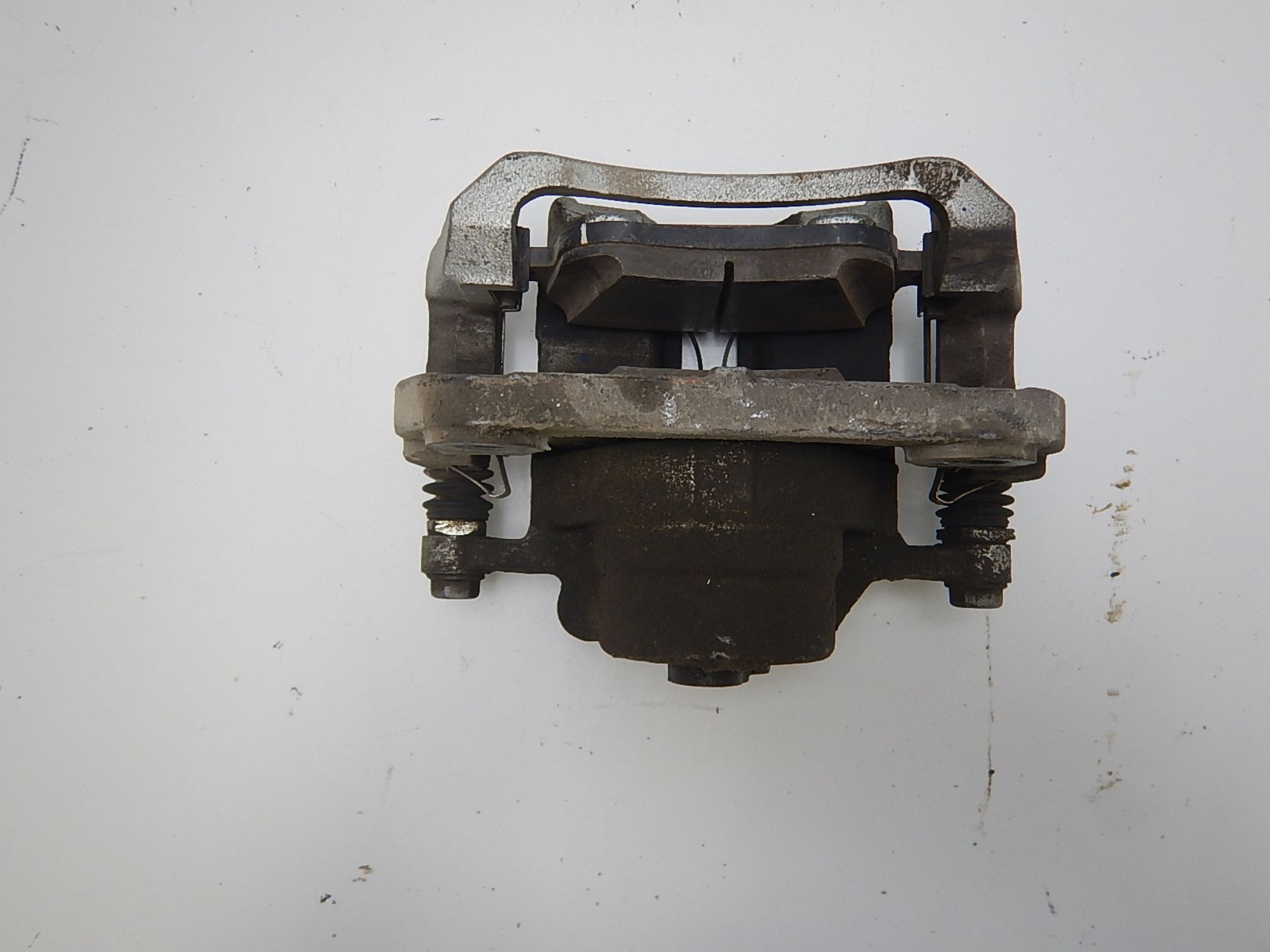 https://ycs.partsauto.market/partsauto-images/thmbs/b135e93f2d106a11df5e4386431c5e55/7d440ef64a0303f0819fc41bb1202f2e/3256407179ba53552a12a99218b6f4b1.jpg