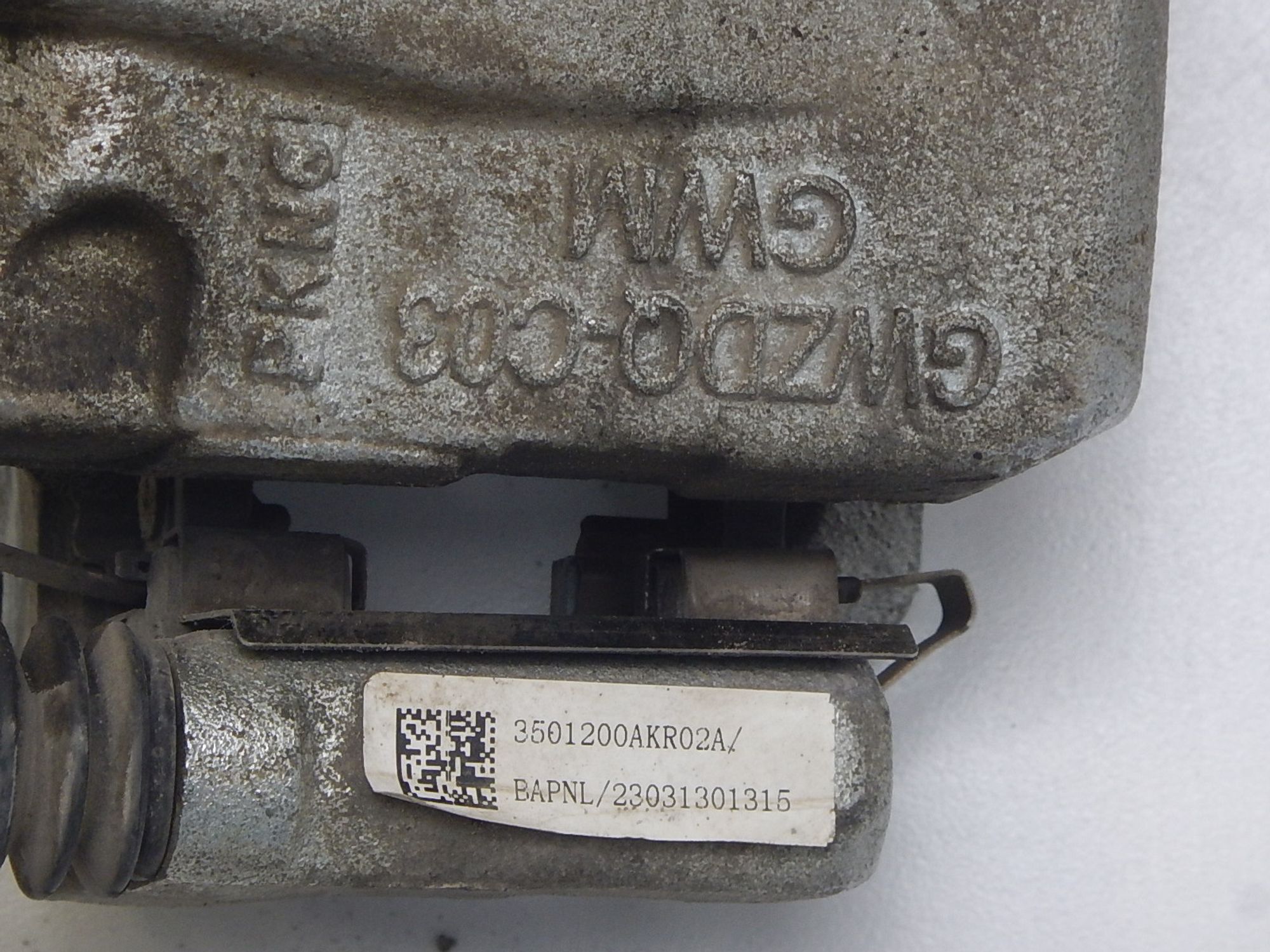 https://ycs.partsauto.market/partsauto-images/thmbs/b135e93f2d106a11df5e4386431c5e55/7d440ef64a0303f0819fc41bb1202f2e/cacf14fd62b5f18b376f09bf58b8d7ef.jpg