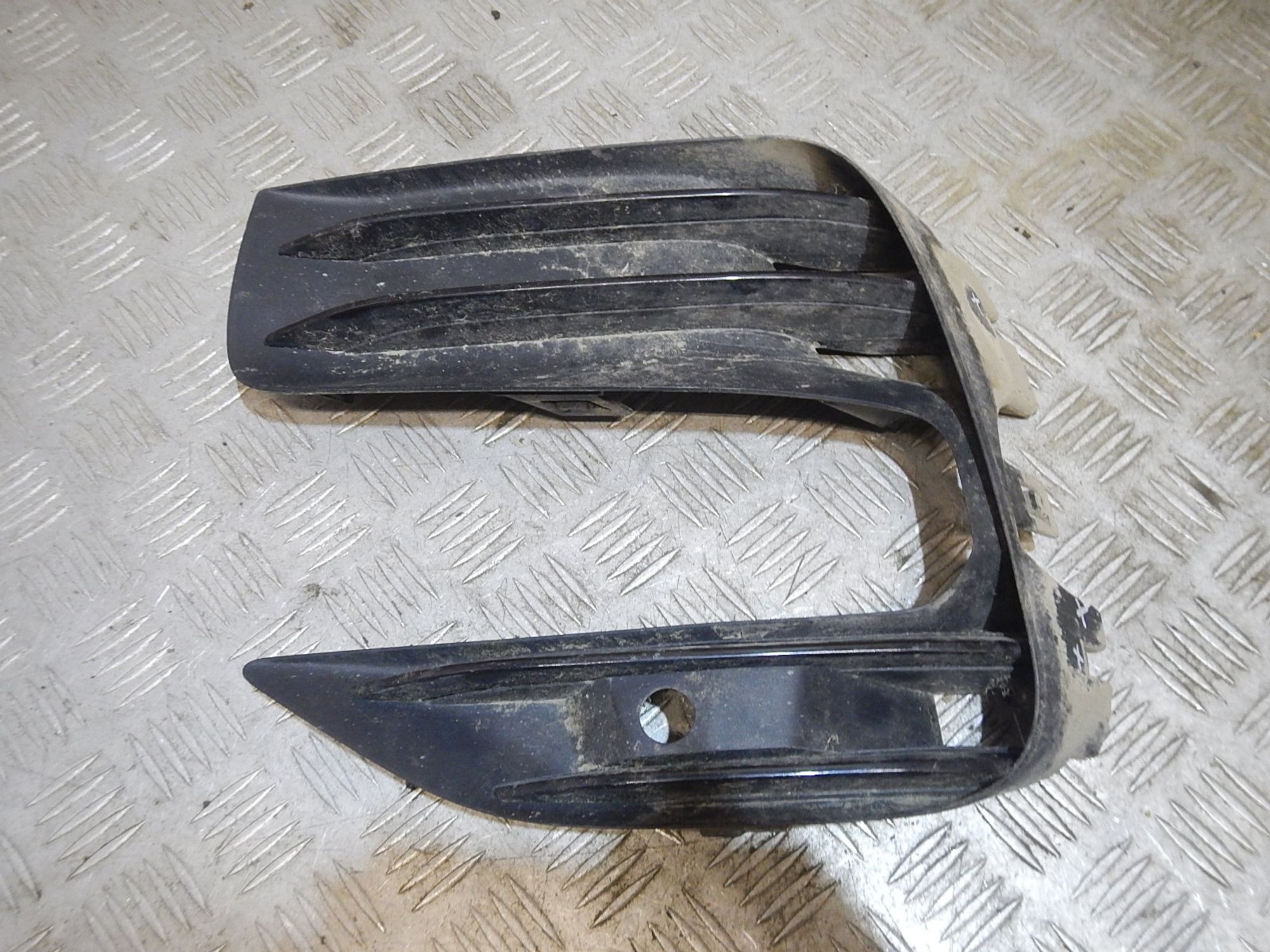 https://ycs.partsauto.market/partsauto-images/thmbs/b135e93f2d106a11df5e4386431c5e55/7d86d14eda2e6e6c291b9a54b0c32fb6/4f94f7dd8742559042e801763b95dad9.jpg