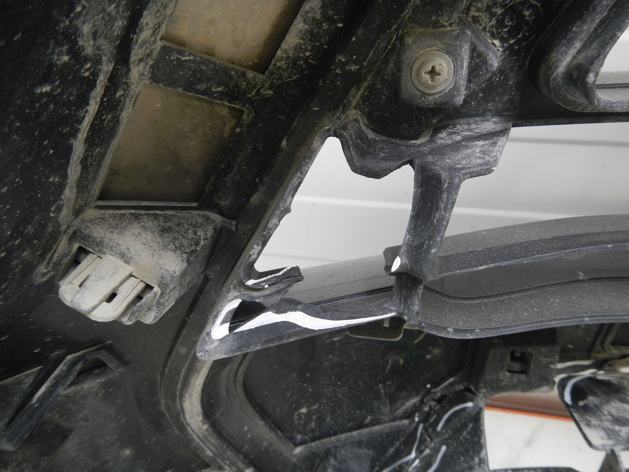 https://ycs.partsauto.market/partsauto-images/thmbs/b135e93f2d106a11df5e4386431c5e55/7fdd5a310cd81e835a7acad67378f940/5df302ef6bbe2996bd22ce156f9825fc.jpg