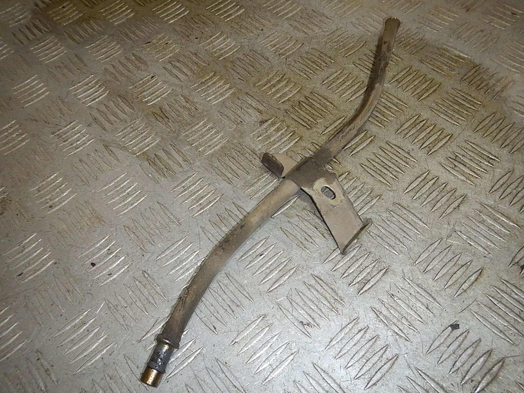 https://ycs.partsauto.market/partsauto-images/thmbs/b135e93f2d106a11df5e4386431c5e55/8081083d982566d736fc48ba633fe3bd/a8ea2eff50d52f3fa9f321930edb90ec.jpg