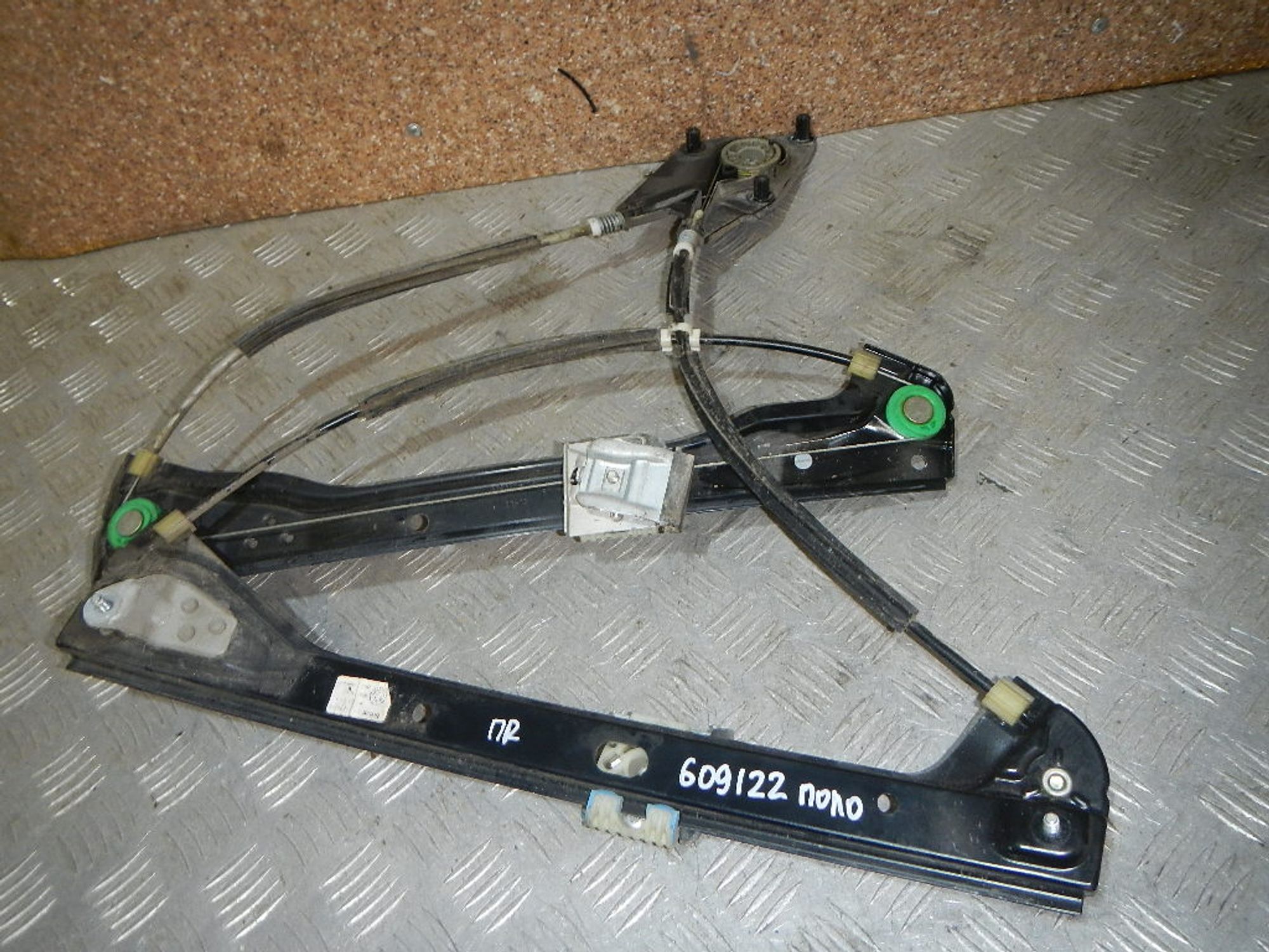 https://ycs.partsauto.market/partsauto-images/thmbs/b135e93f2d106a11df5e4386431c5e55/8400f9a5d8f977fe637796743e721671/84318ce856c492e2f1e924d6bcb4c72a.jpg