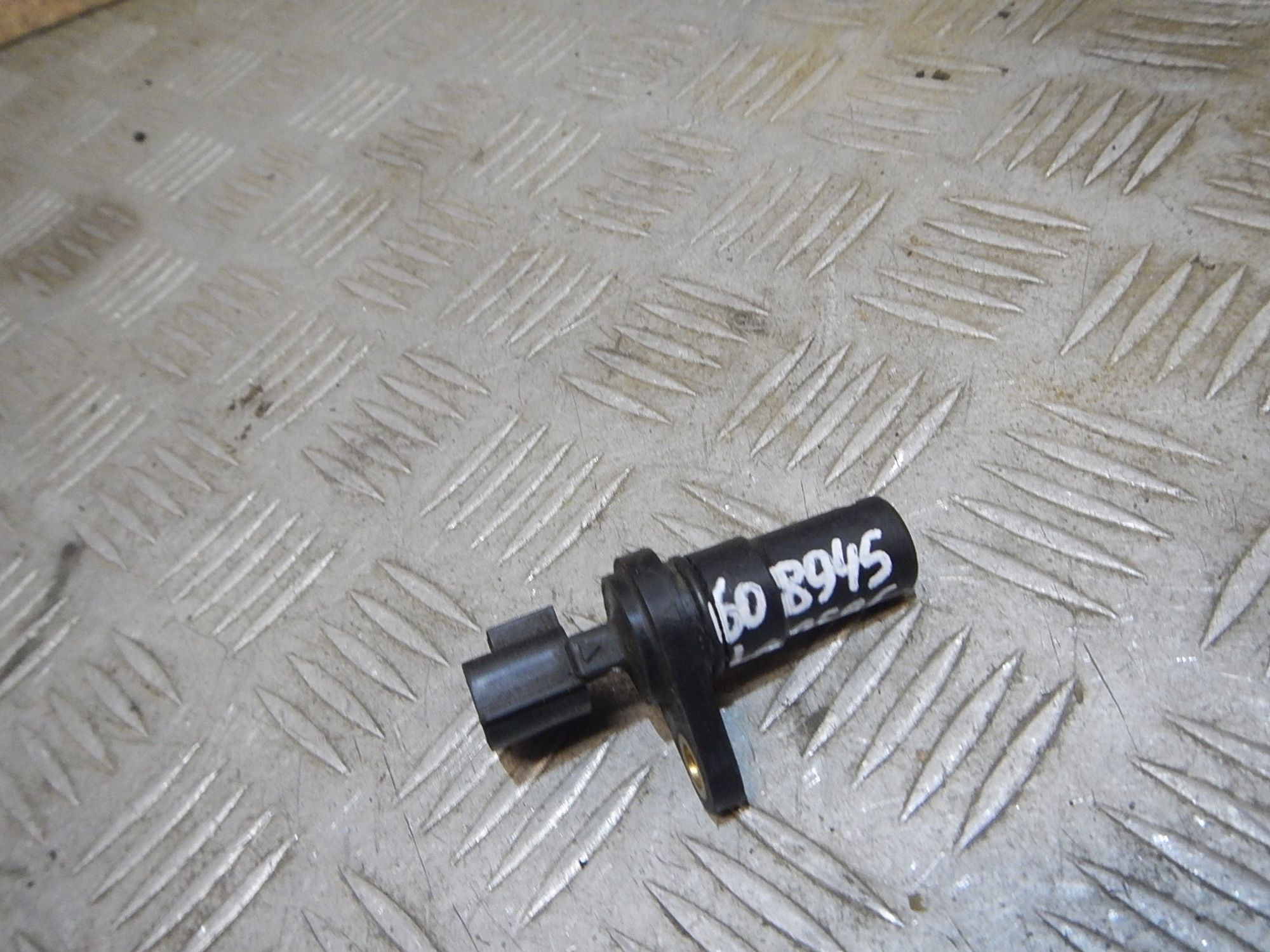 https://ycs.partsauto.market/partsauto-images/thmbs/b135e93f2d106a11df5e4386431c5e55/88531519dcaa19b40d7eb28afb30a3bf/5073efb450839c5244c2095ff55d7720.jpg