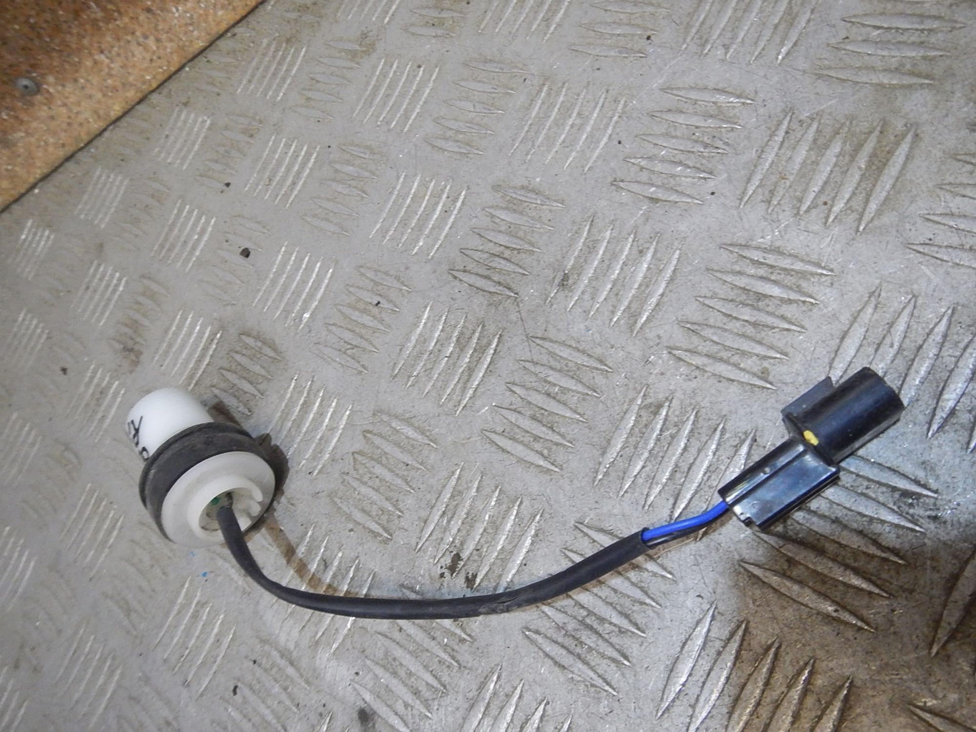 https://ycs.partsauto.market/partsauto-images/thmbs/b135e93f2d106a11df5e4386431c5e55/88b231945561841ba0371c90708f0fe3/5aaffc5d9d66eda44a629b53b86d2f4c.jpg