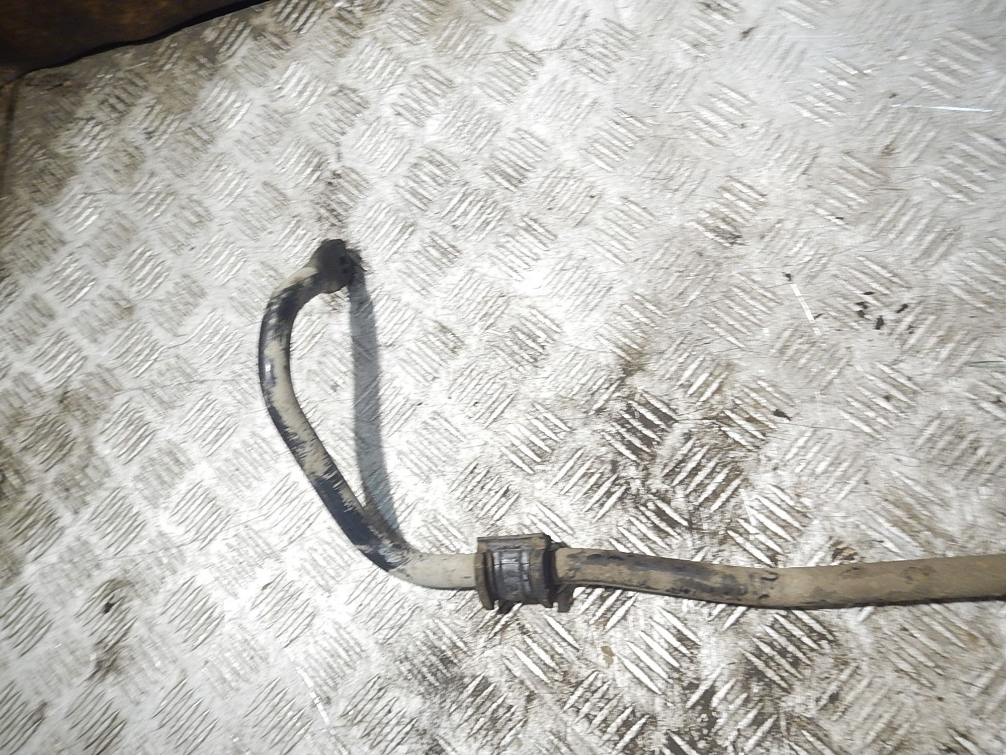 https://ycs.partsauto.market/partsauto-images/thmbs/b135e93f2d106a11df5e4386431c5e55/88fa5d8aab2e1480bfbb4189eee3a12d/c2b40fd6c1bae289440b73cfda13cecc.jpg