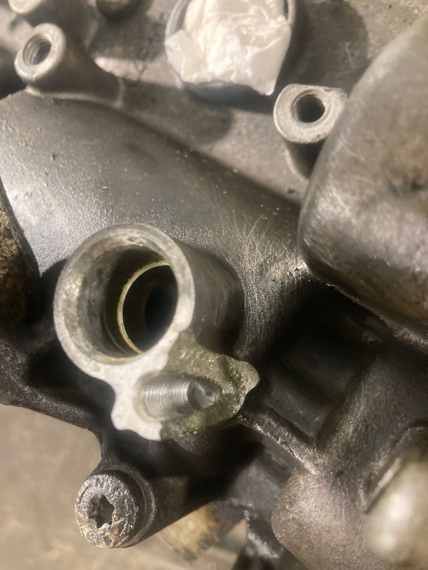 https://ycs.partsauto.market/partsauto-images/thmbs/b135e93f2d106a11df5e4386431c5e55/8ab0e37d536f707792781a2f64225bb2/36543257f2e1fe8a217fa2ce61cbc8ce.jpg