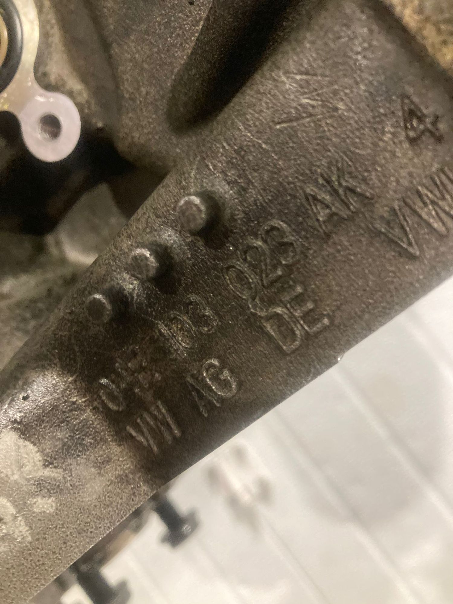 https://ycs.partsauto.market/partsauto-images/thmbs/b135e93f2d106a11df5e4386431c5e55/8ab0e37d536f707792781a2f64225bb2/54e14401de3df0a6f3f91cc48fbea254.jpg