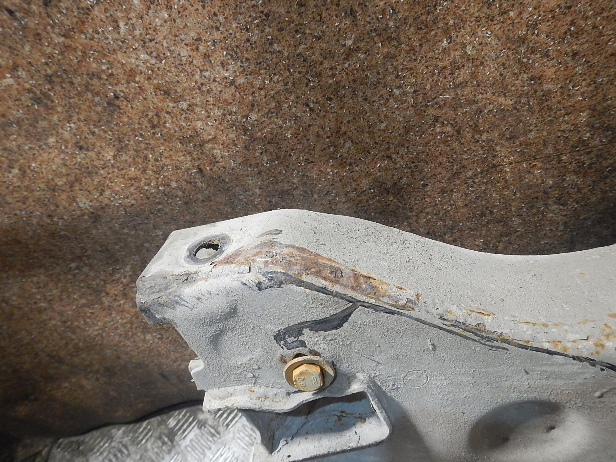 https://ycs.partsauto.market/partsauto-images/thmbs/b135e93f2d106a11df5e4386431c5e55/8adb9605bc5851bd7c4839d998b4b01f/f5c6ef1a0b6848f7614b5182fd65b9ca.jpg