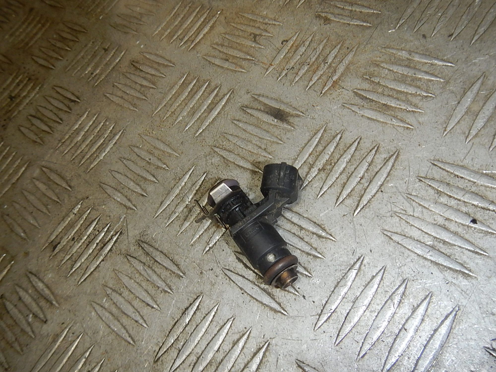 https://ycs.partsauto.market/partsauto-images/thmbs/b135e93f2d106a11df5e4386431c5e55/8bb66496ef5a6640dca7a3425f0ecfed/74d44ac670db2585a3ce09b27b0310c2.jpg