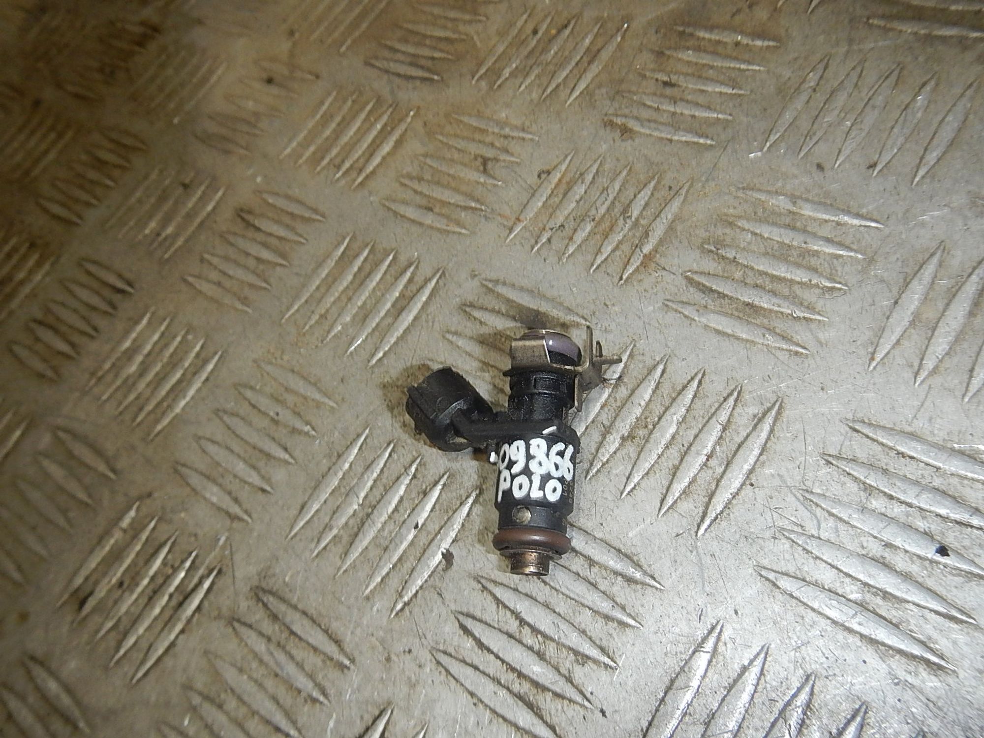 https://ycs.partsauto.market/partsauto-images/thmbs/b135e93f2d106a11df5e4386431c5e55/8bb66496ef5a6640dca7a3425f0ecfed/bb349b08dc5cd19cd1e29a641ffe747d.jpg