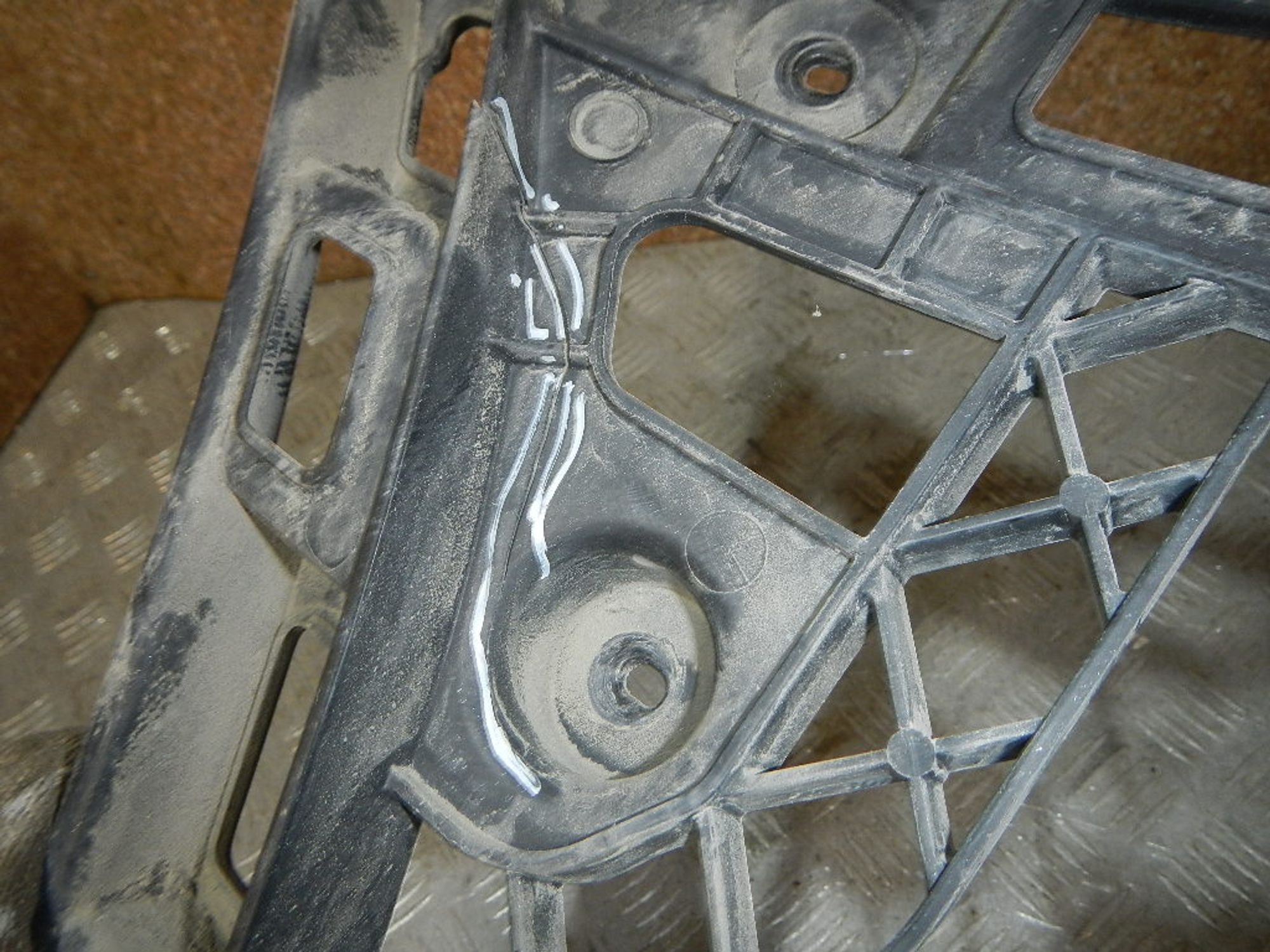 https://ycs.partsauto.market/partsauto-images/thmbs/b135e93f2d106a11df5e4386431c5e55/8c41ba6ce02e5ede5361e4bea24c192e/750ff69e40c710cfb169ecb067169f65.jpg