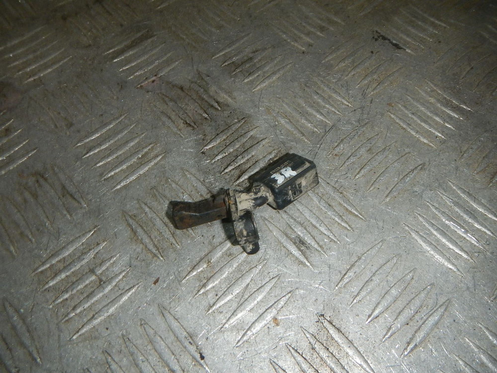 https://ycs.partsauto.market/partsauto-images/thmbs/b135e93f2d106a11df5e4386431c5e55/8d206611722a09e9d3a4413bb68d3ca4/6338f8b14001c114c633a43ea76eeec6.jpg