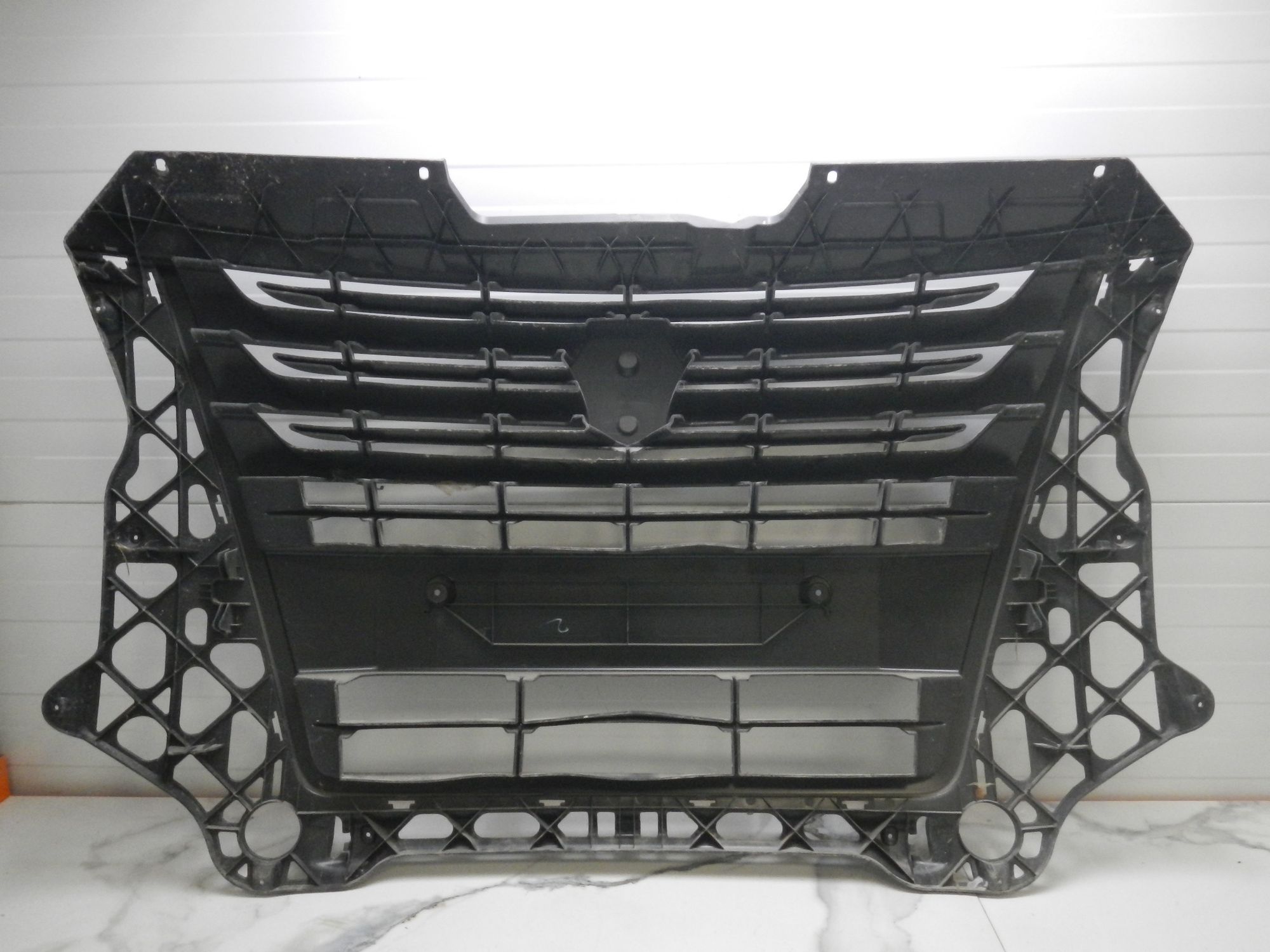 https://ycs.partsauto.market/partsauto-images/thmbs/b135e93f2d106a11df5e4386431c5e55/93150ed456d6e22a689a9db734afece2/fceb3b62659b94c54c4c38566b7e6efe.jpg