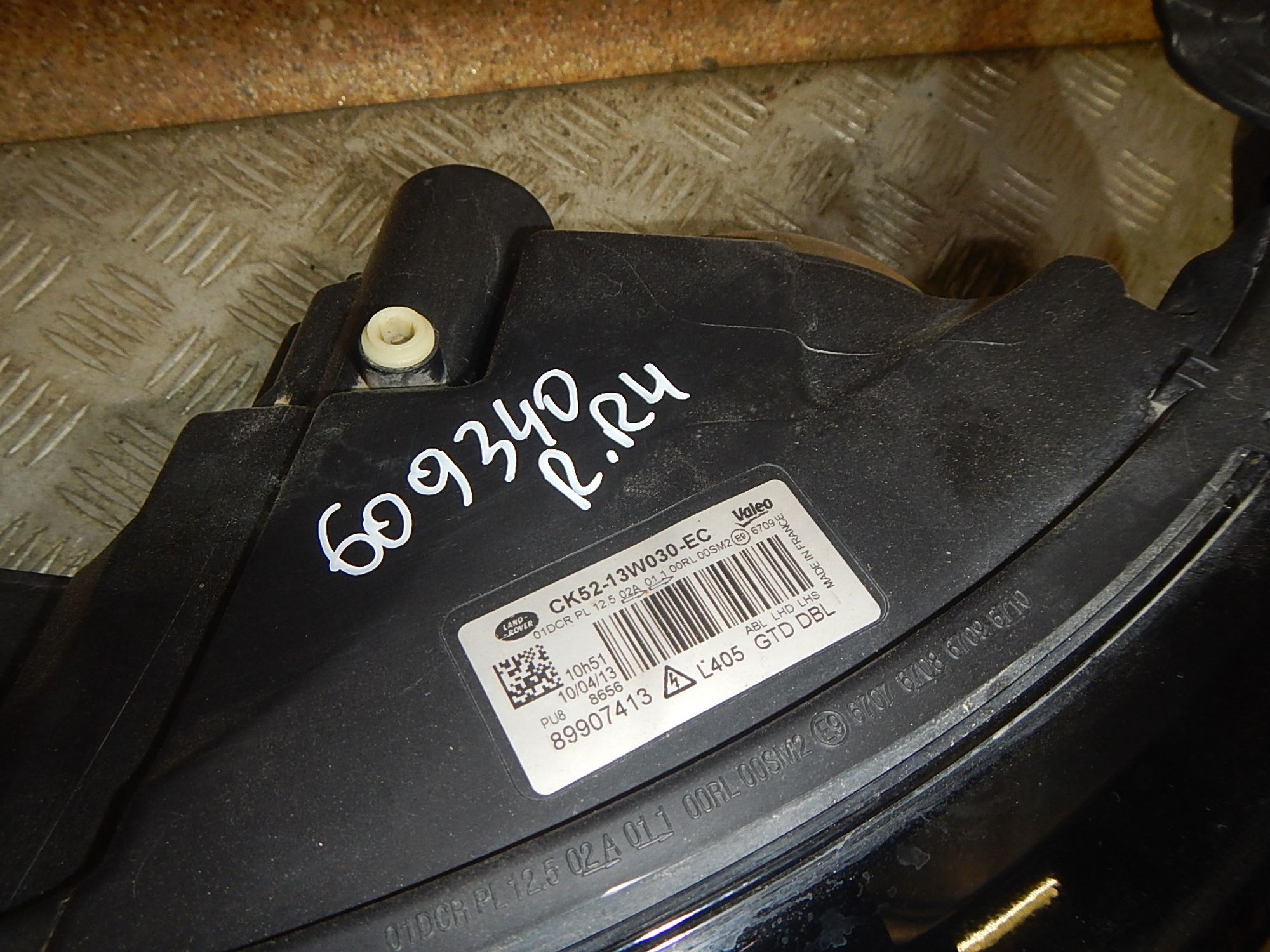 https://ycs.partsauto.market/partsauto-images/thmbs/b135e93f2d106a11df5e4386431c5e55/9613cb1e1313290545f78d631716dbcf/879269f045c355d8bd060ab561e55524.jpg