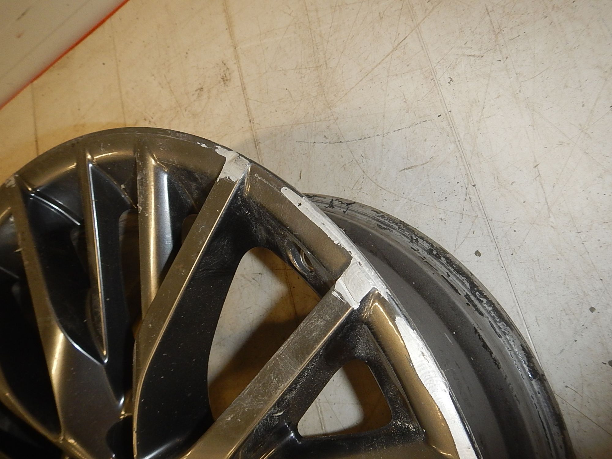 https://ycs.partsauto.market/partsauto-images/thmbs/b135e93f2d106a11df5e4386431c5e55/9675733d046db285794e6ab144877184/40628762867701319c91e94a7136eeb6.jpg