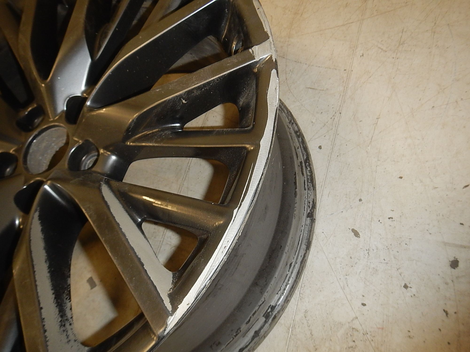 https://ycs.partsauto.market/partsauto-images/thmbs/b135e93f2d106a11df5e4386431c5e55/9675733d046db285794e6ab144877184/d58edabc323e11dde1011e7e5b7e2ed9.jpg