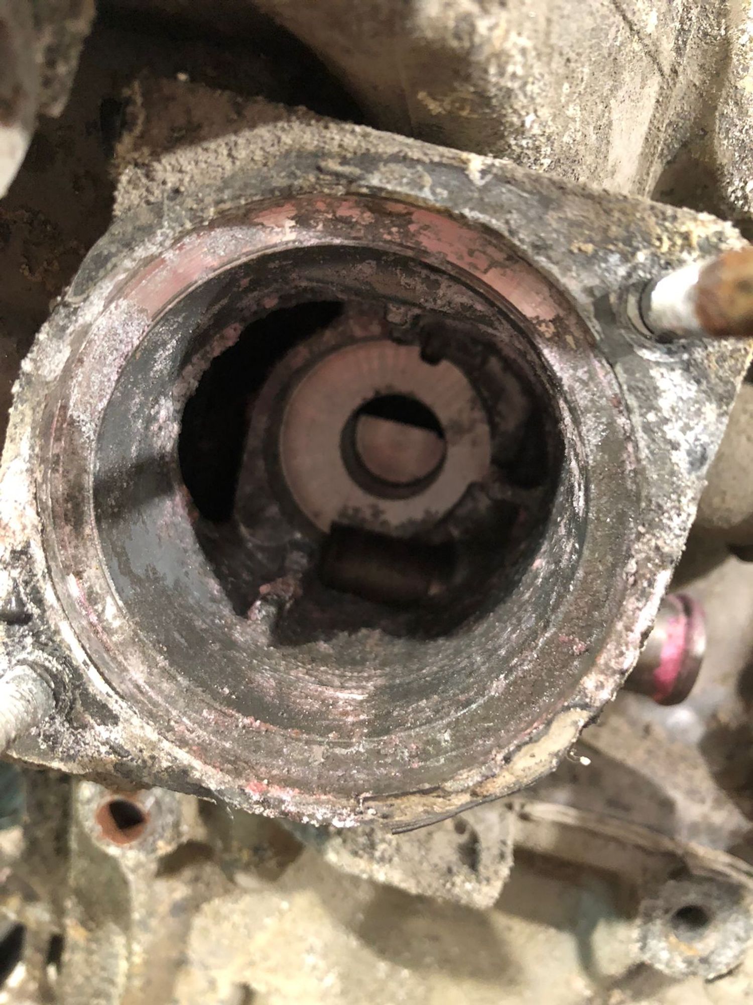 https://ycs.partsauto.market/partsauto-images/thmbs/b135e93f2d106a11df5e4386431c5e55/9773e4da5f0c68d913e06d9e5bebca8d/548d8c1dbc432eb23bfb163ceafc483f.jpg