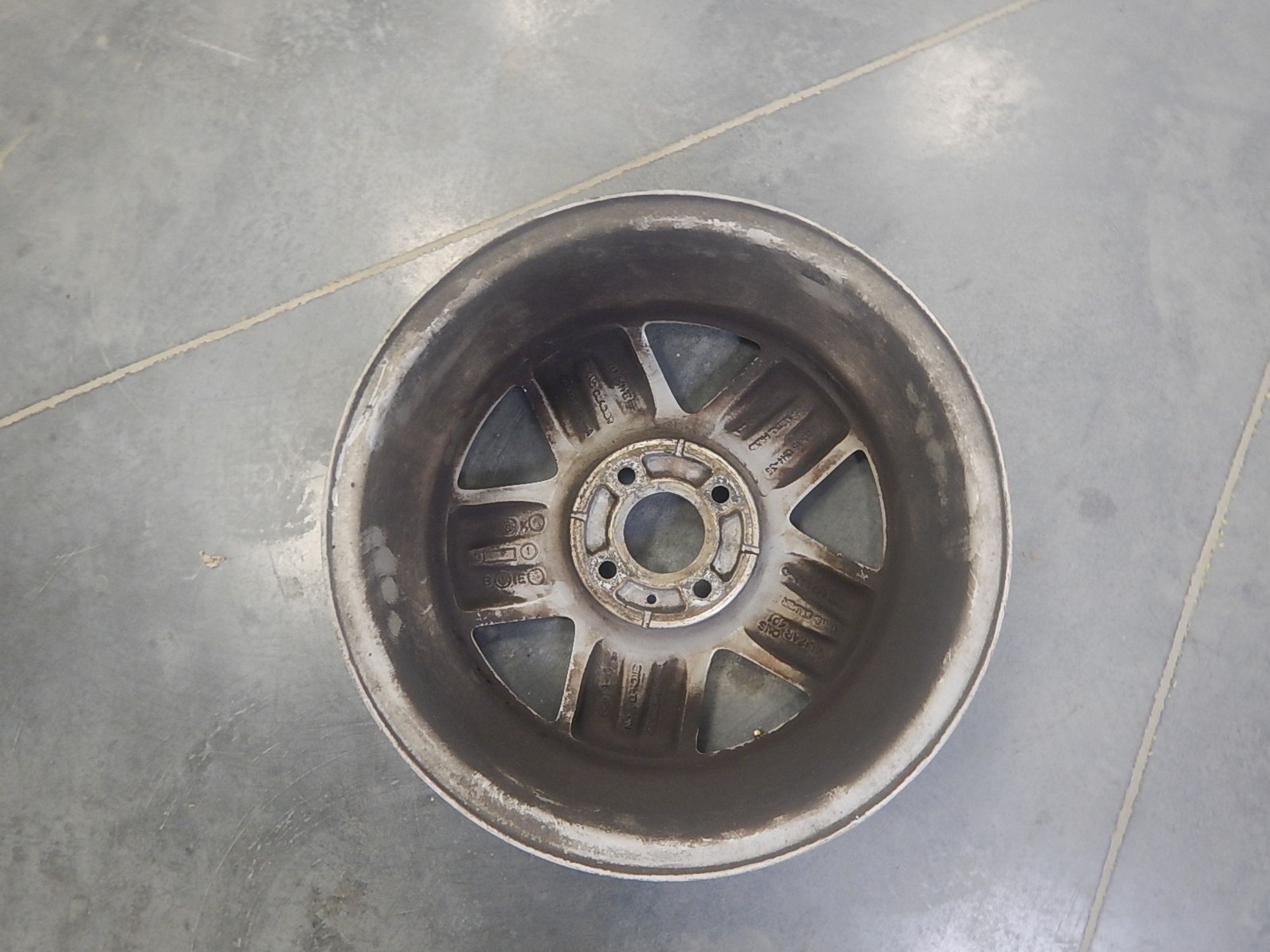 https://ycs.partsauto.market/partsauto-images/thmbs/b135e93f2d106a11df5e4386431c5e55/982df8823d4afd8e781794afa300868e/f98b165b197701ee4b9268f88ba9bd0f.jpg