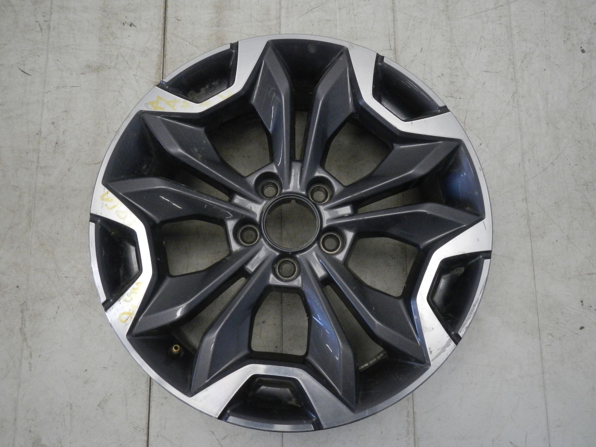 https://ycs.partsauto.market/partsauto-images/thmbs/b135e93f2d106a11df5e4386431c5e55/999d262c0808e85c04dc155fd2f953eb/fede967b9a0892b76dafa9de55492033.jpg