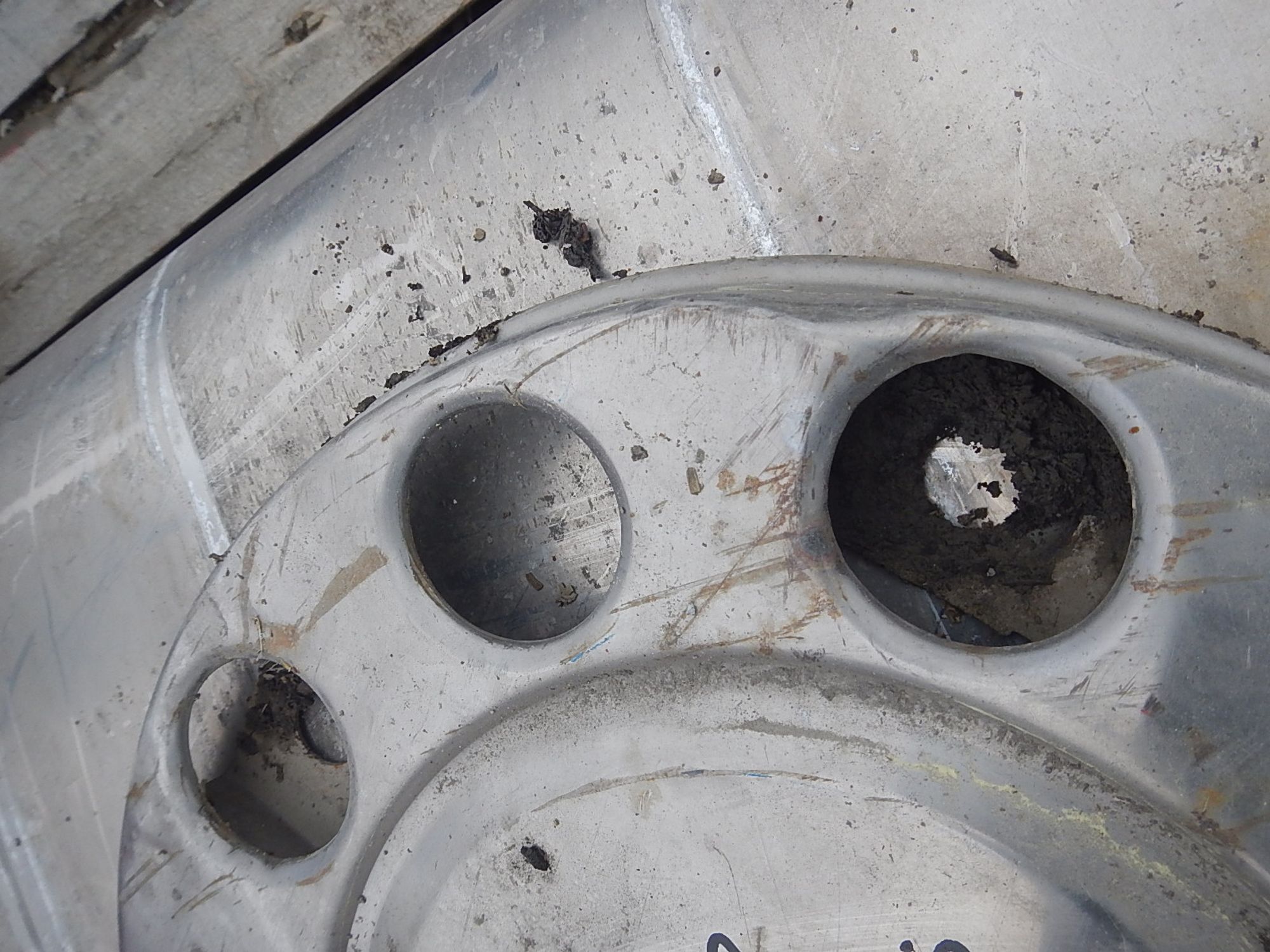 https://ycs.partsauto.market/partsauto-images/thmbs/b135e93f2d106a11df5e4386431c5e55/9a4ee1e765315e39d2ecc6d3d4bbe529/a5c659342e4c5ae801a0bb5ea9a99fea.jpg