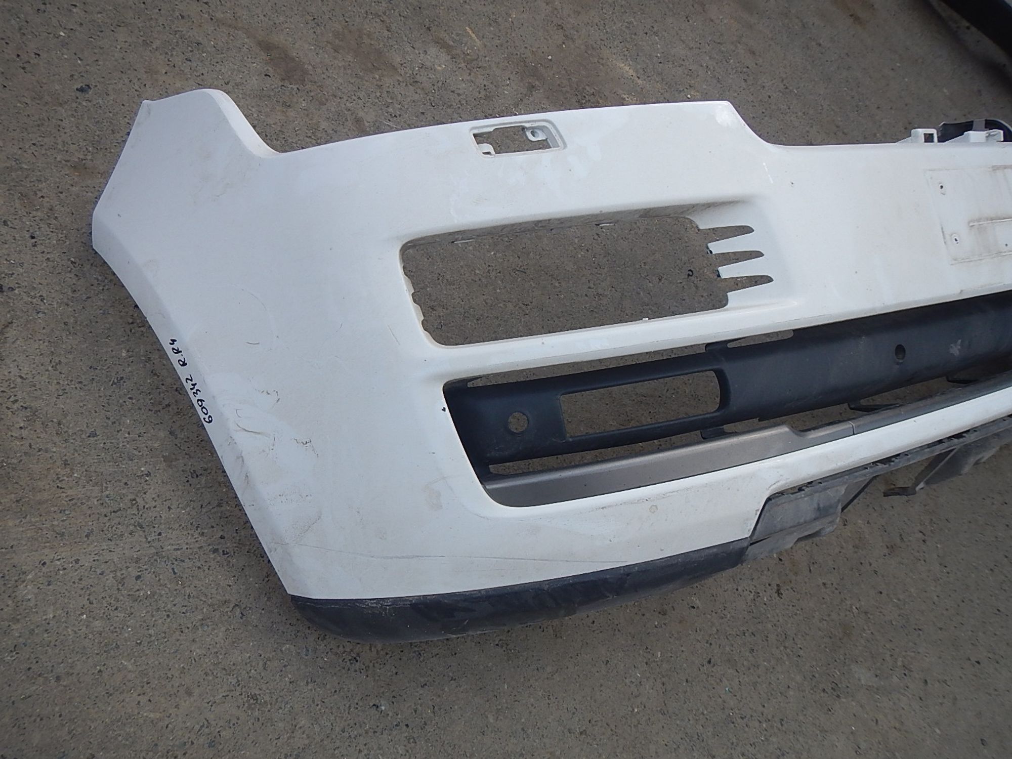 https://ycs.partsauto.market/partsauto-images/thmbs/b135e93f2d106a11df5e4386431c5e55/9b59fdeeeeb3810a159d8732b4258172/a852781849a88a26061555079039be26.jpg