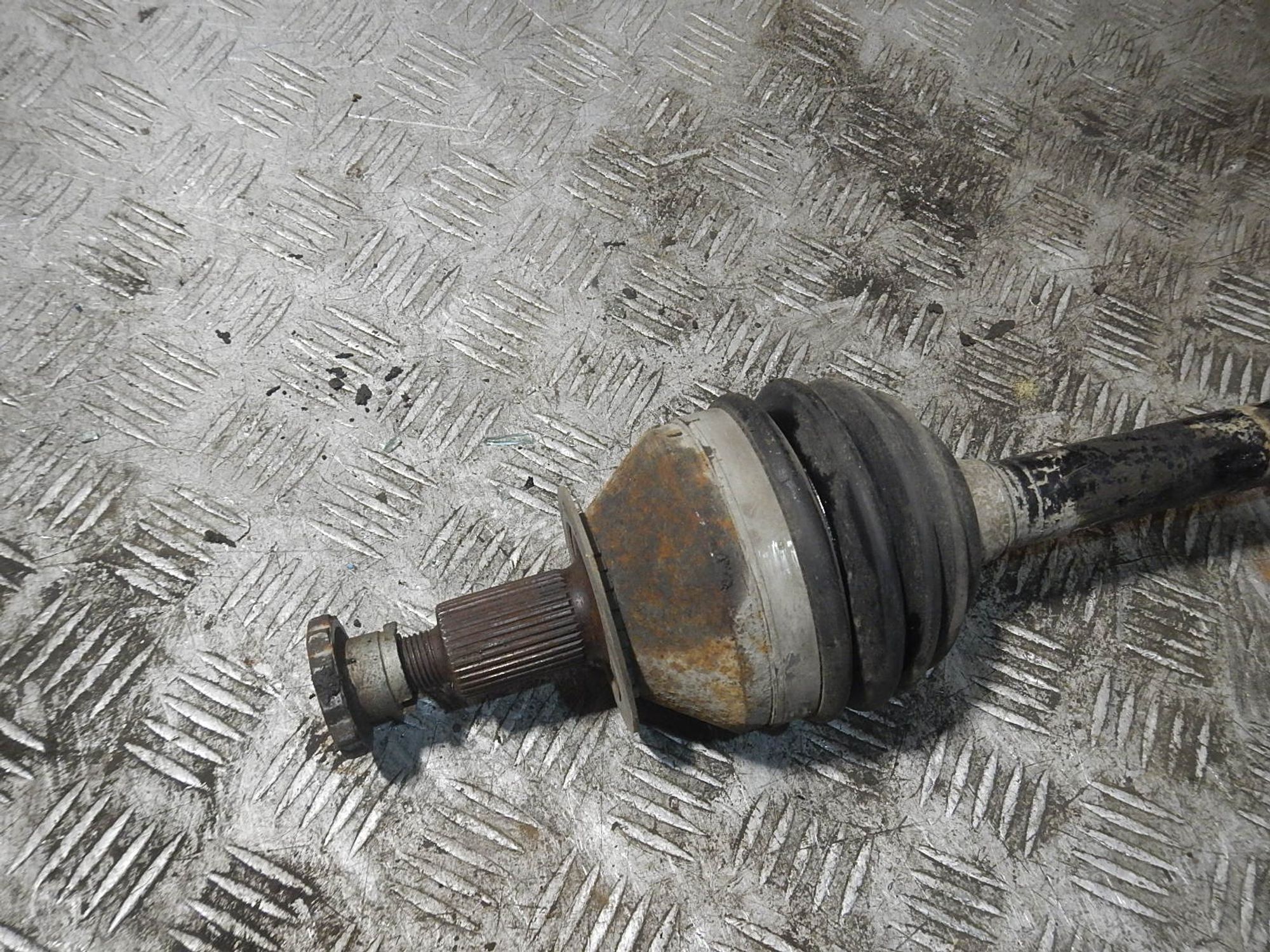 https://ycs.partsauto.market/partsauto-images/thmbs/b135e93f2d106a11df5e4386431c5e55/a0d11f4d771c0155d48bcce757a62c10/88e93408b0e1d4e8320ea37a690bb1d3.jpg